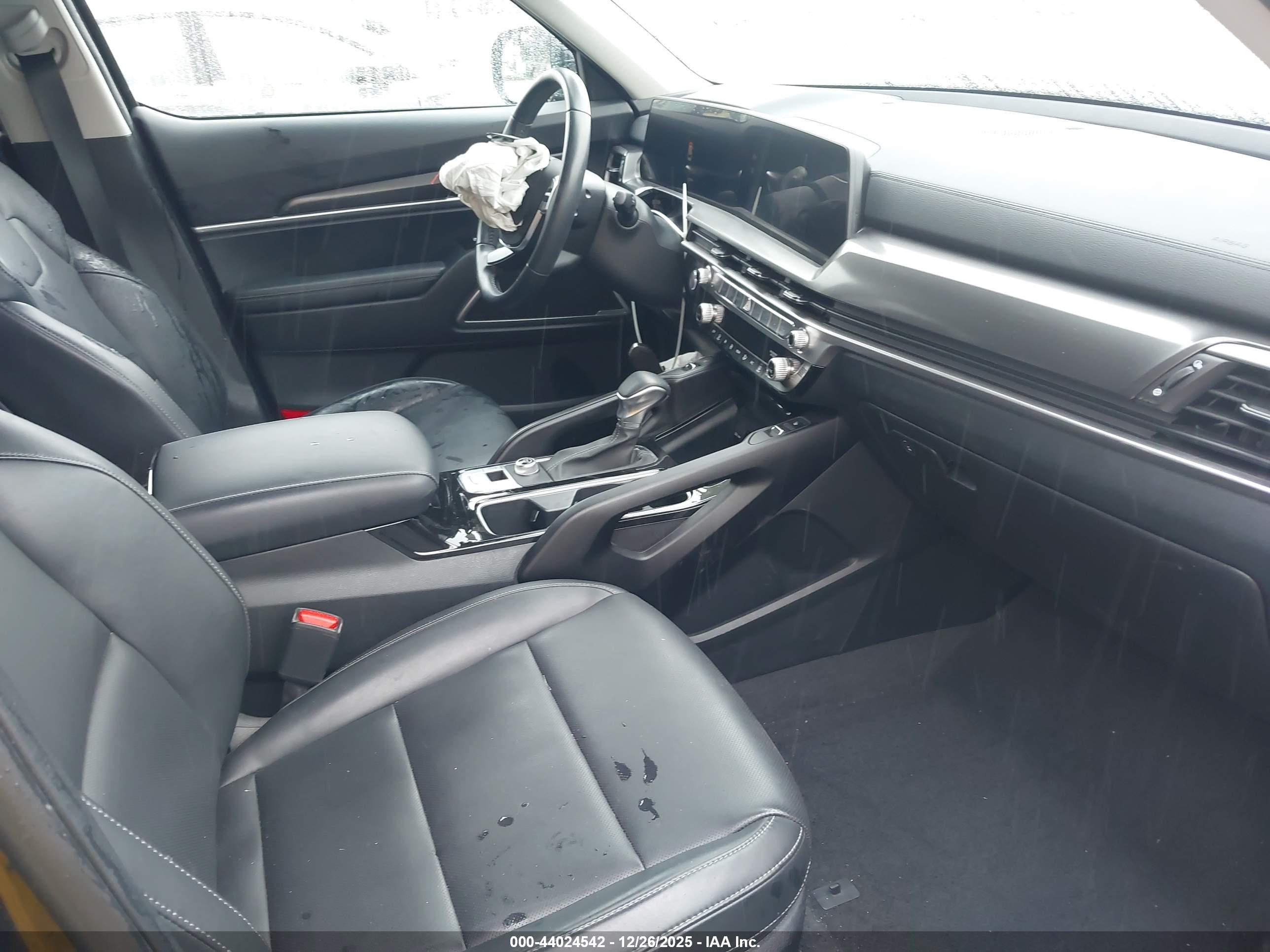 KIA TELLURIDE image 5