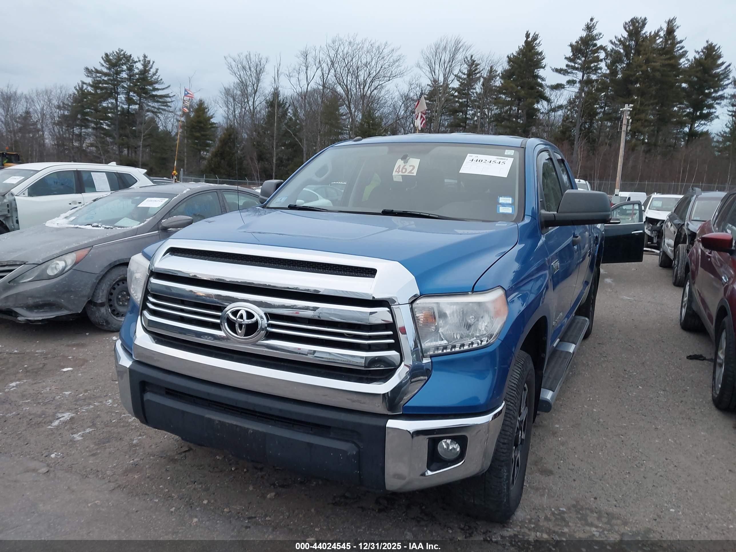 TOYOTA TUNDRA image 2