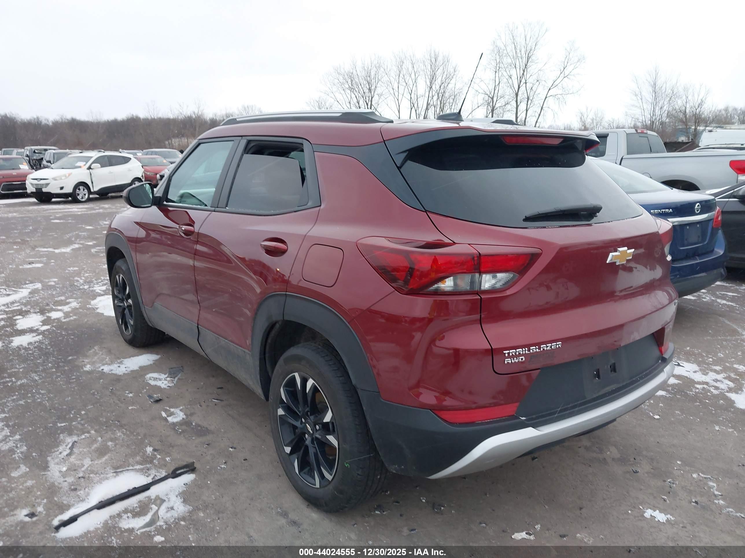CHEVROLET TRAILBLAZER image 3