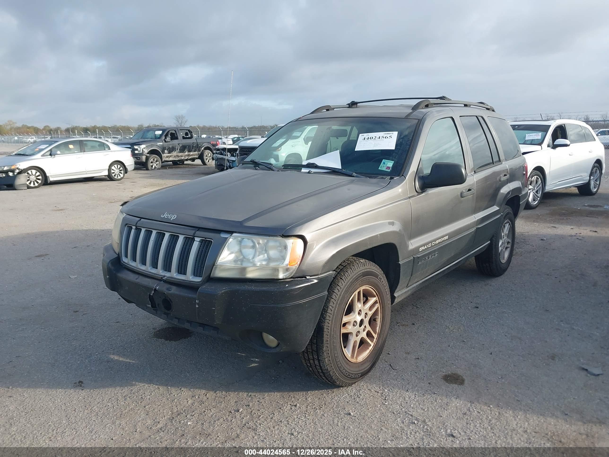 JEEP GRAND image 2