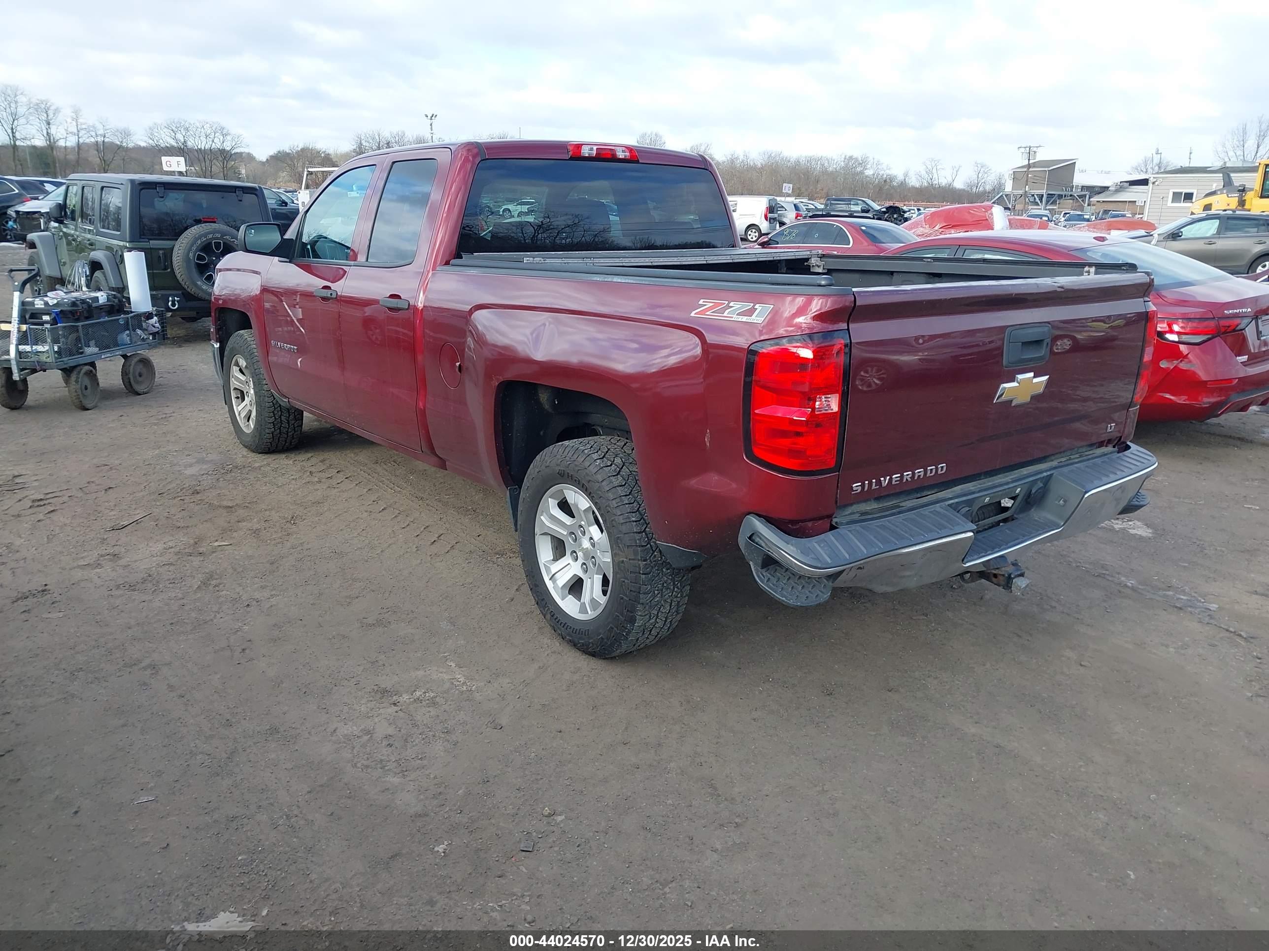 CHEVROLET SILVERADO image 3