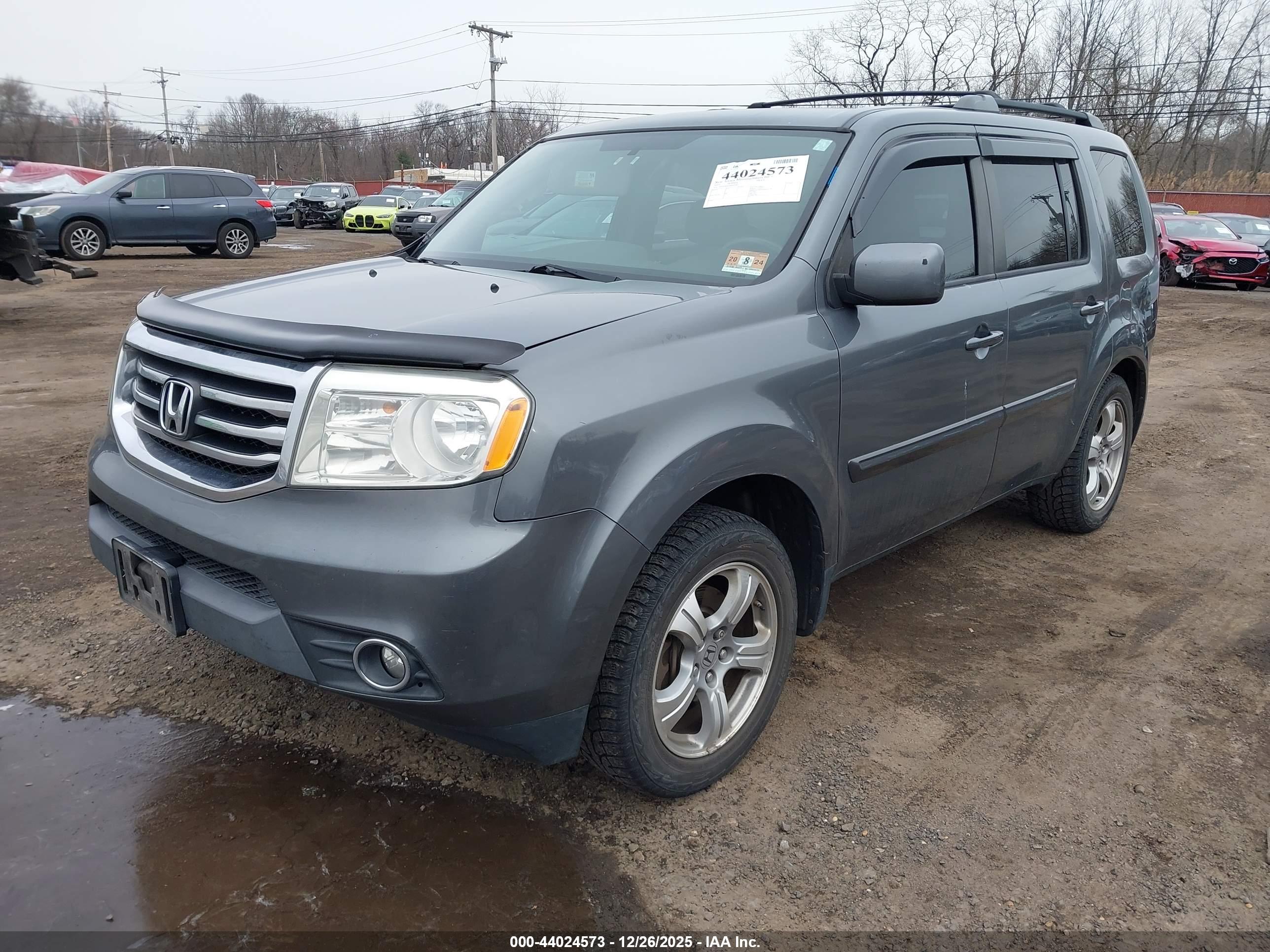 HONDA PILOT image 2