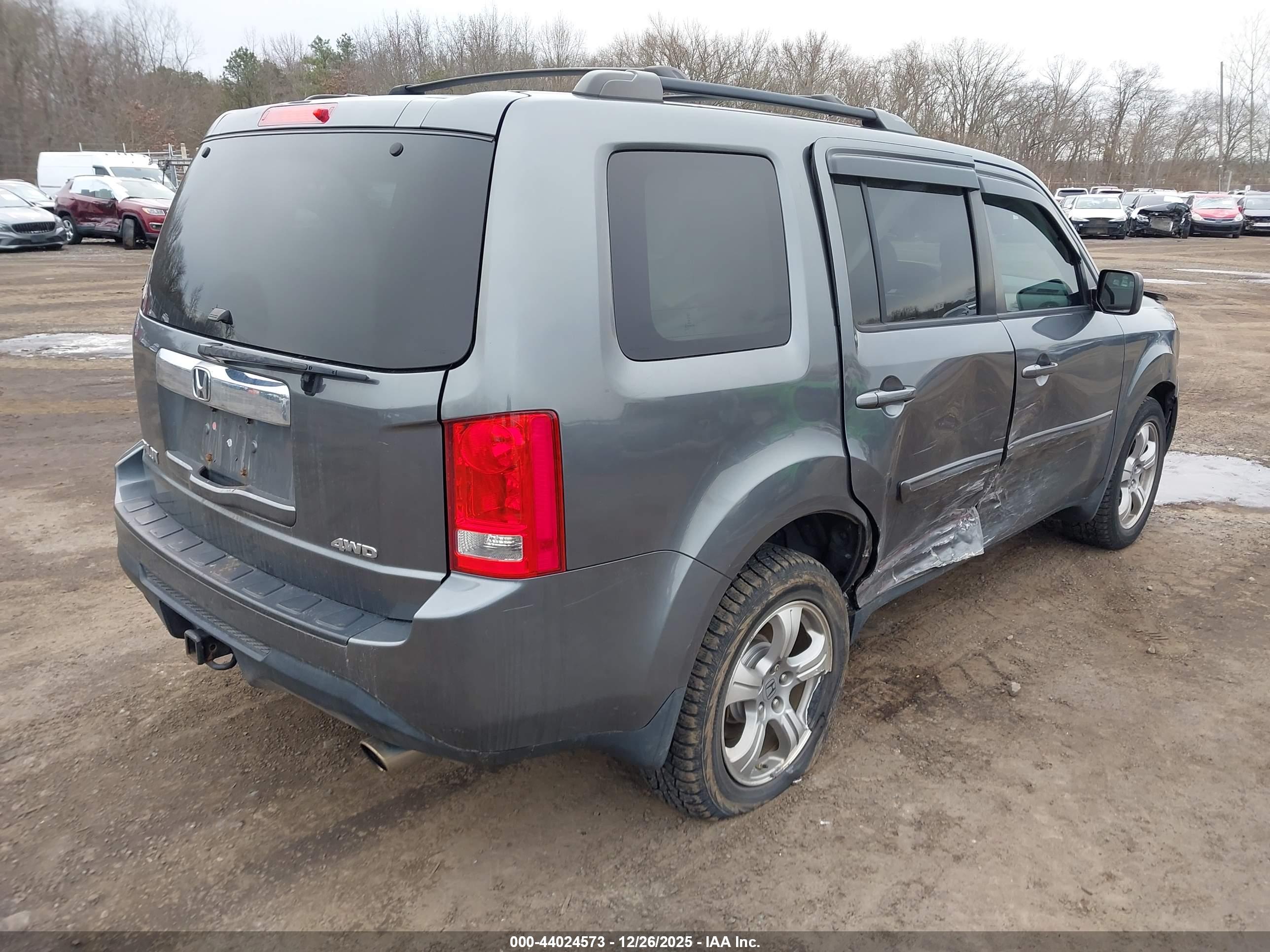 HONDA PILOT image 4