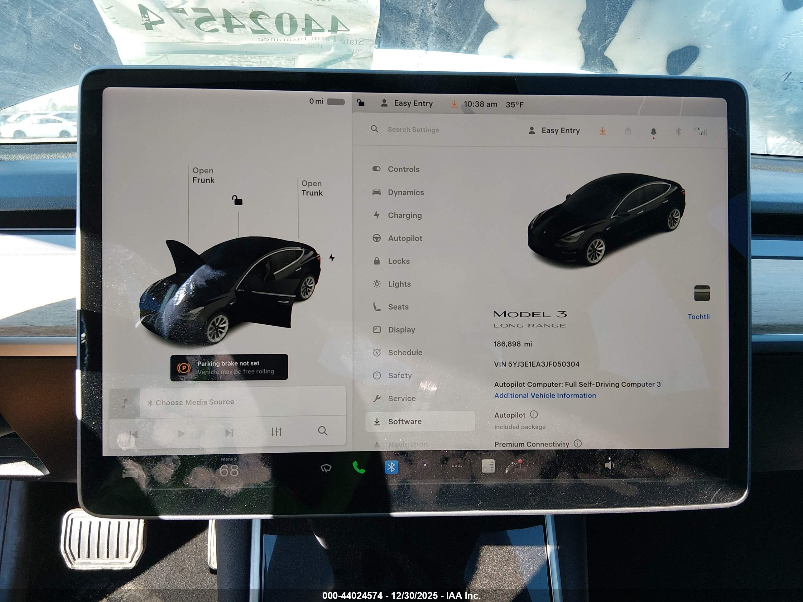 TESLA MODEL image 7