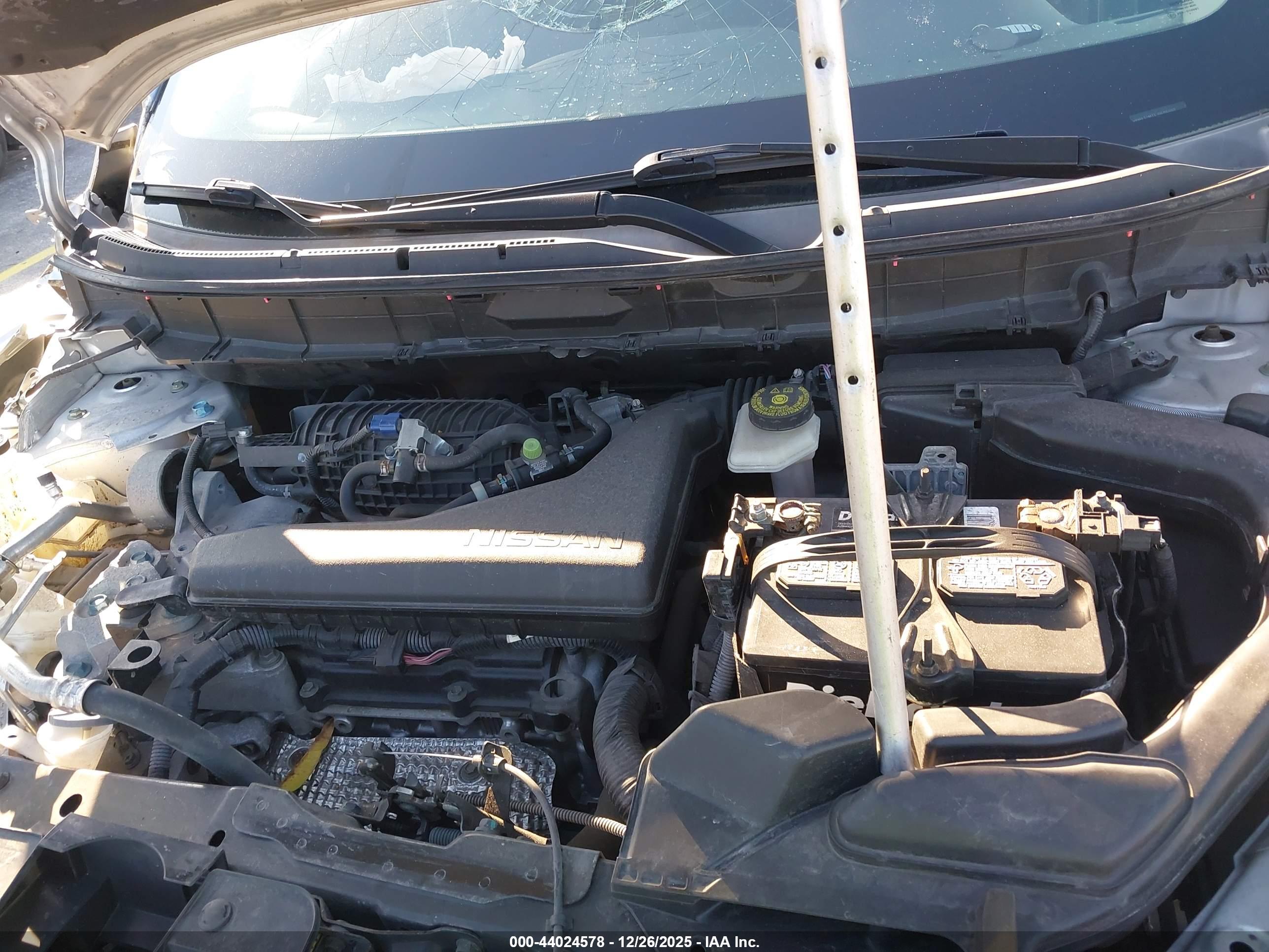 NISSAN ROGUE image 10