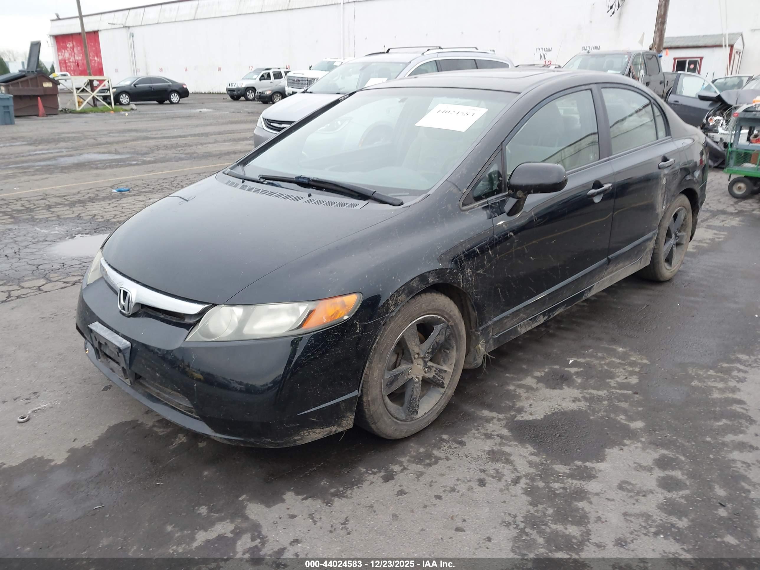 HONDA CIVIC image 2