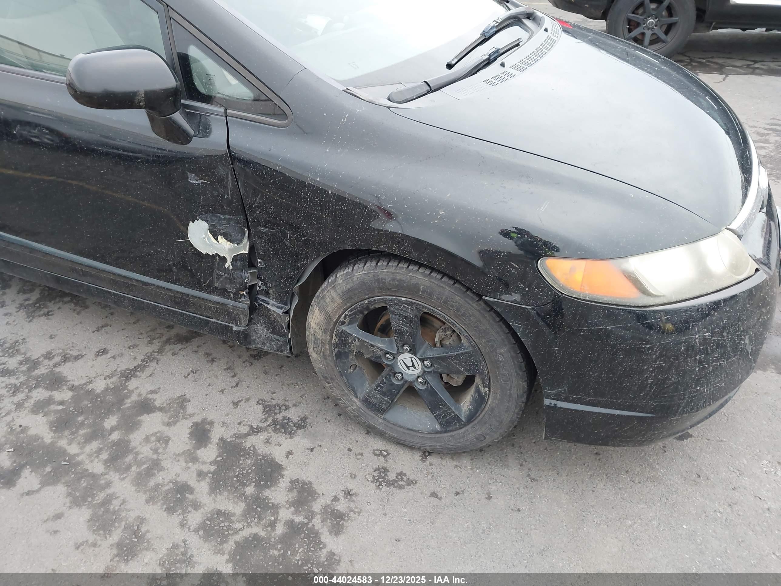 HONDA CIVIC image 6