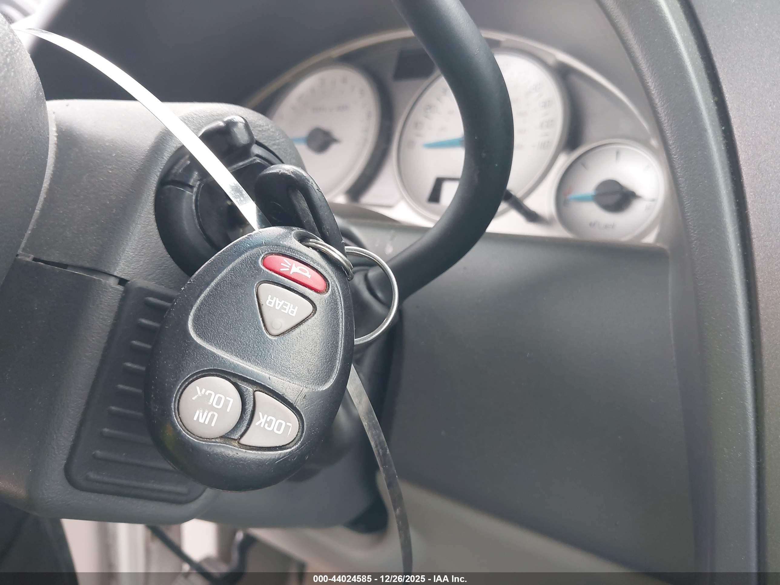 BUICK RENDEZVOUS image 11