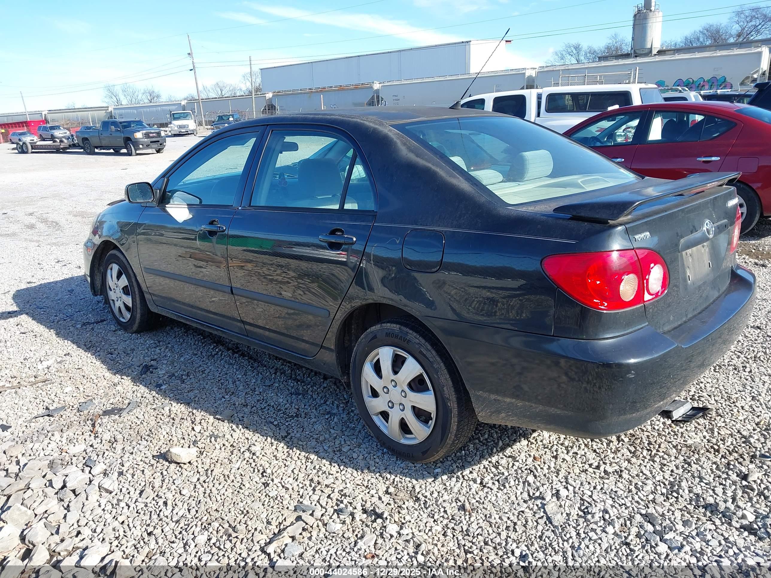 TOYOTA COROLLA image 3