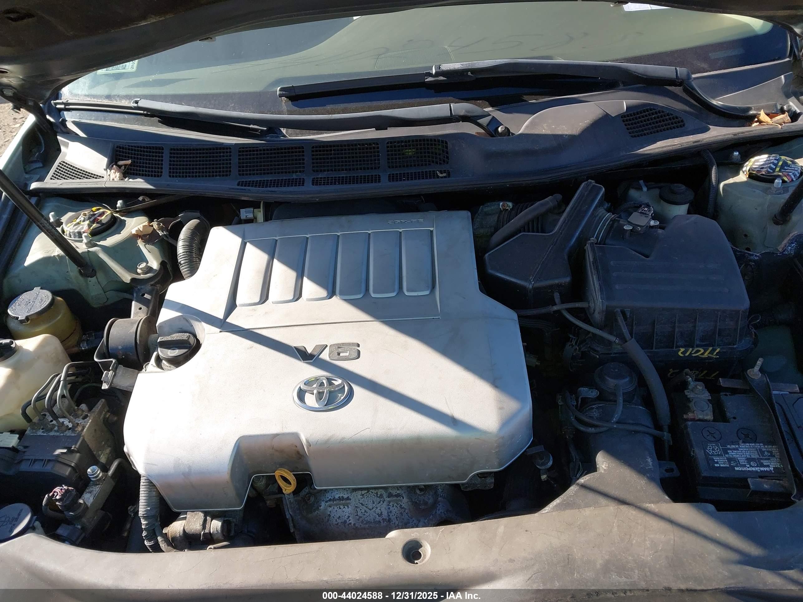 TOYOTA AVALON image 10