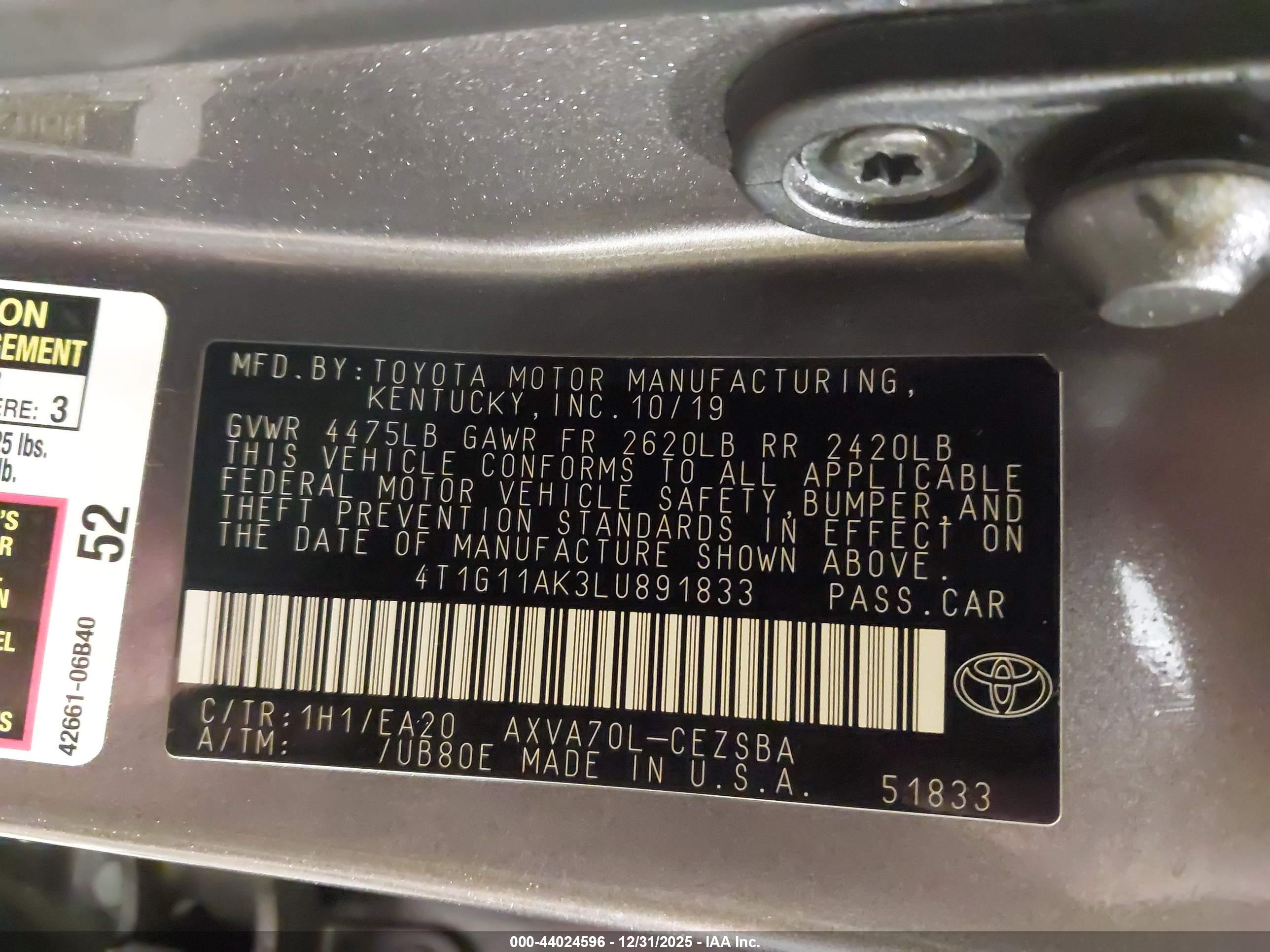 TOYOTA CAMRY image 9