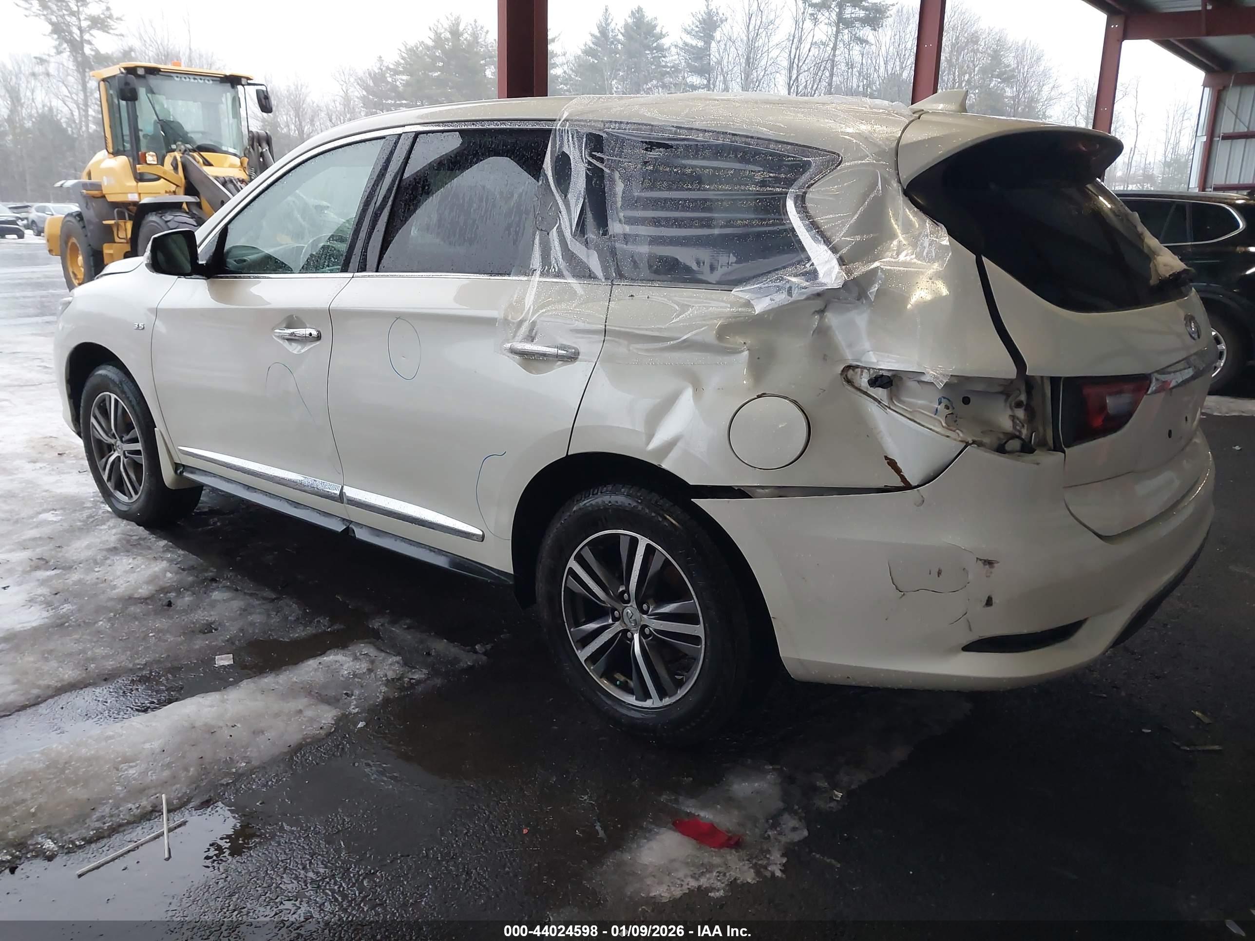 INFINITI QX60 image 3