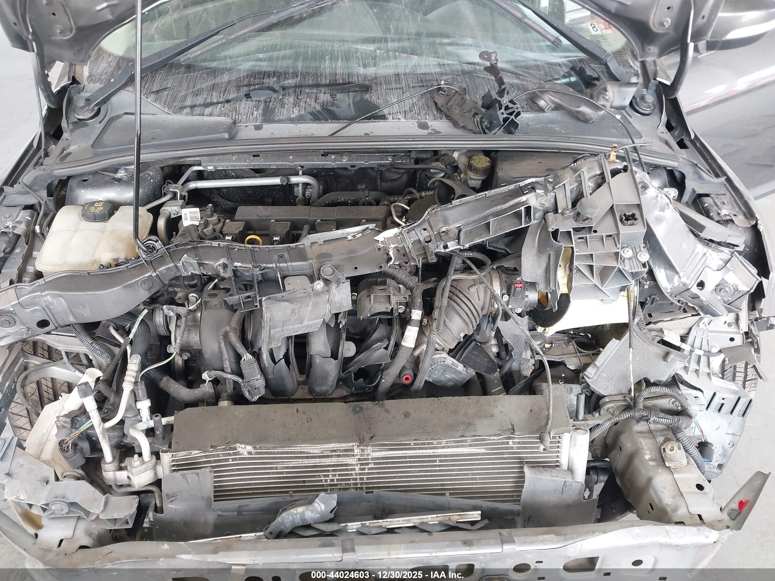 FORD FOCUS image 10
