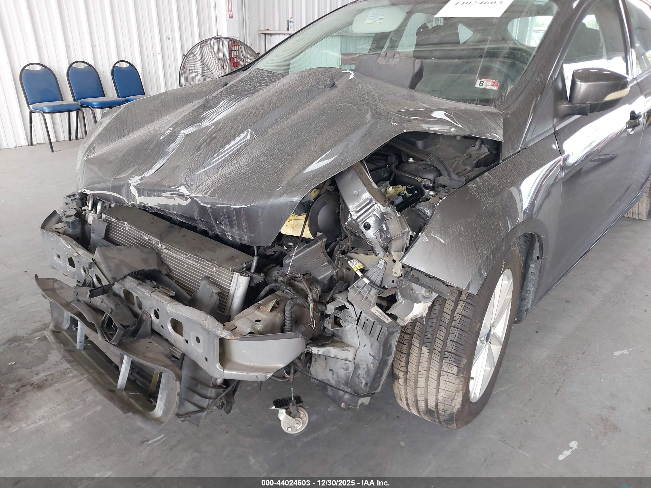FORD FOCUS image 6