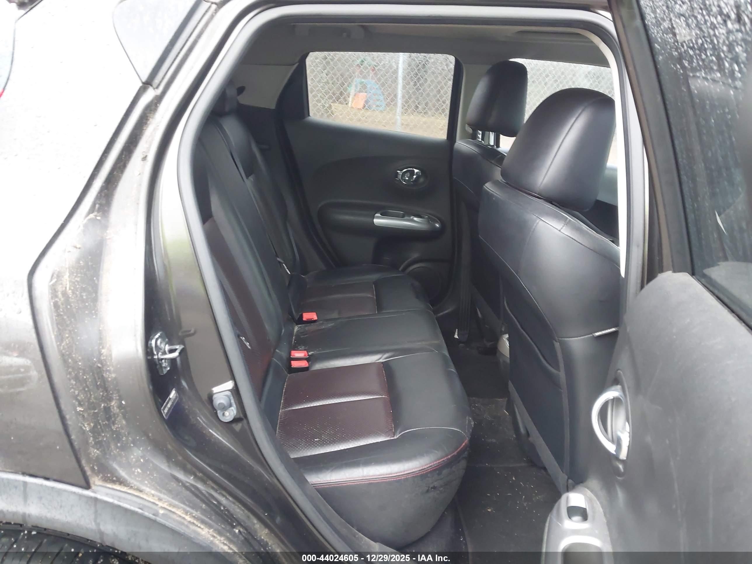 NISSAN JUKE image 8