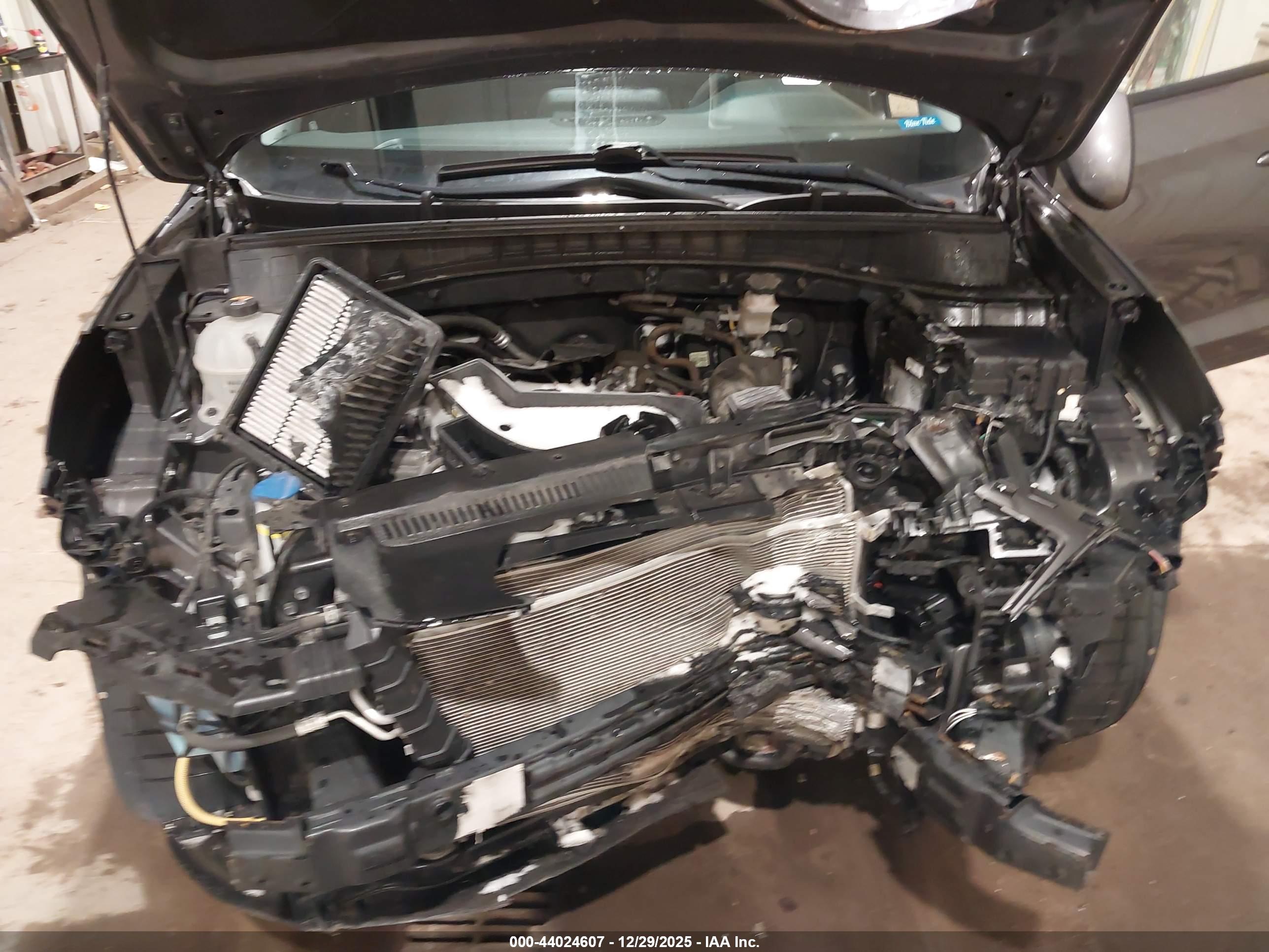 HYUNDAI TUCSON image 10