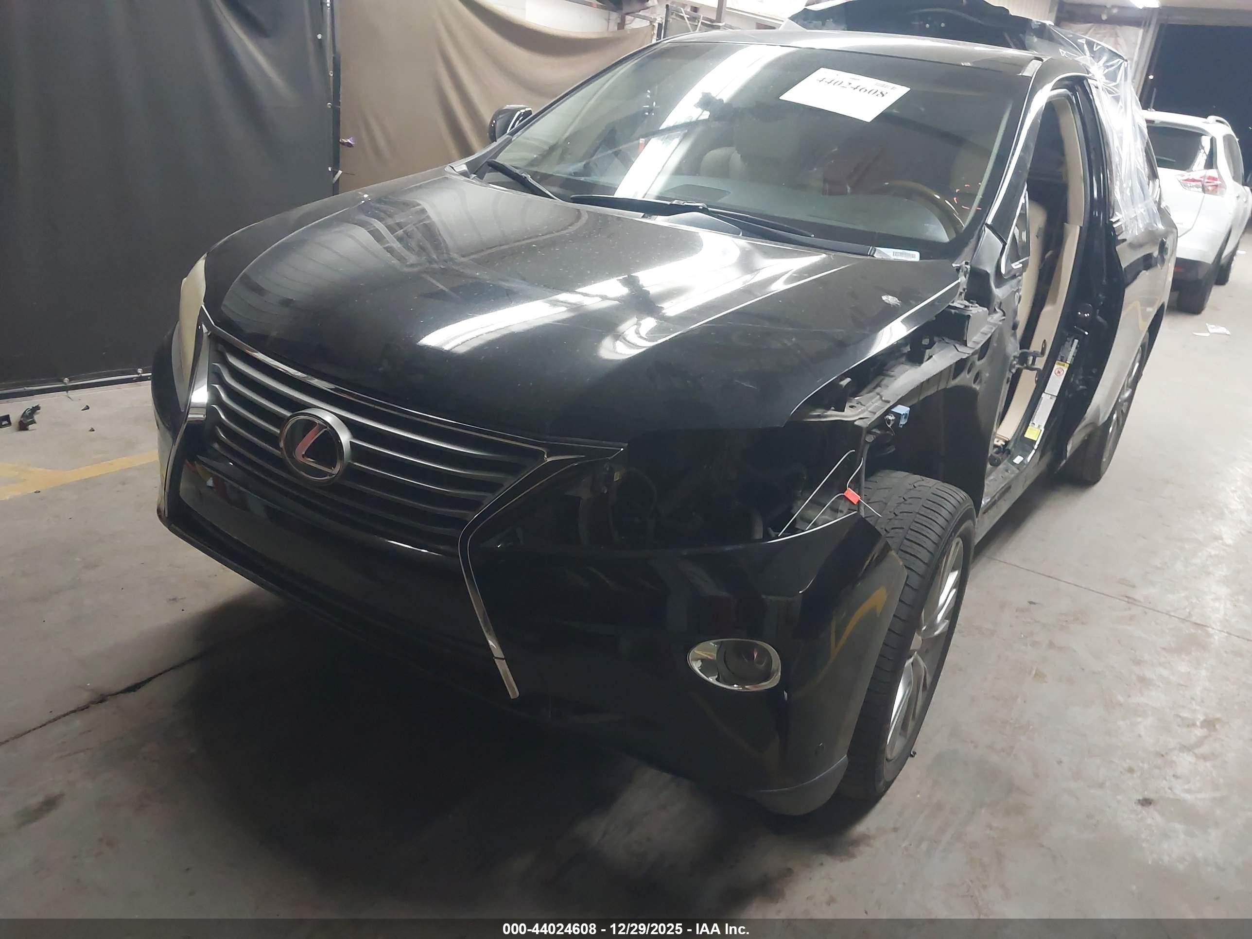 LEXUS RX image 6