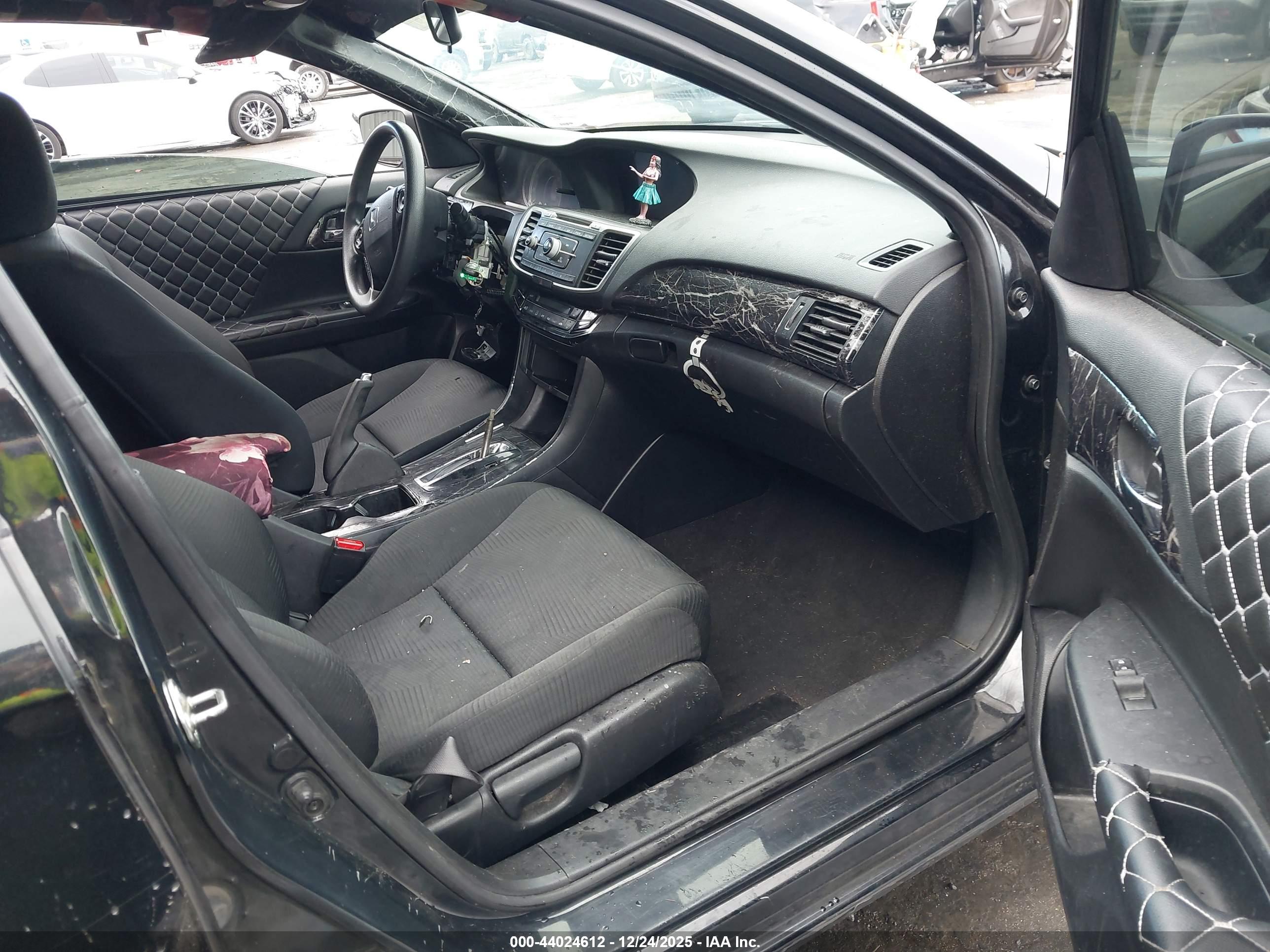 HONDA ACCORD image 5