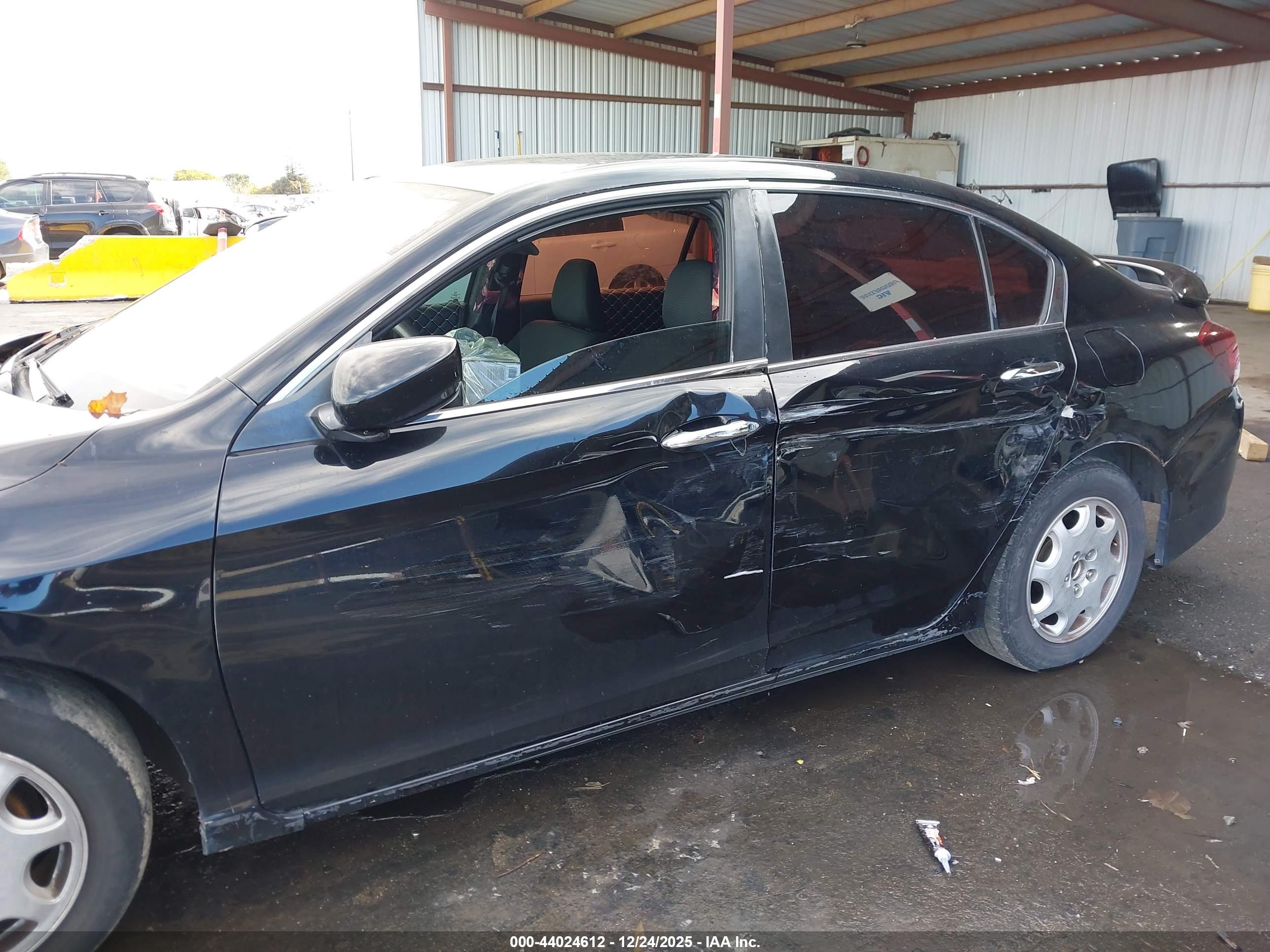 HONDA ACCORD image 6