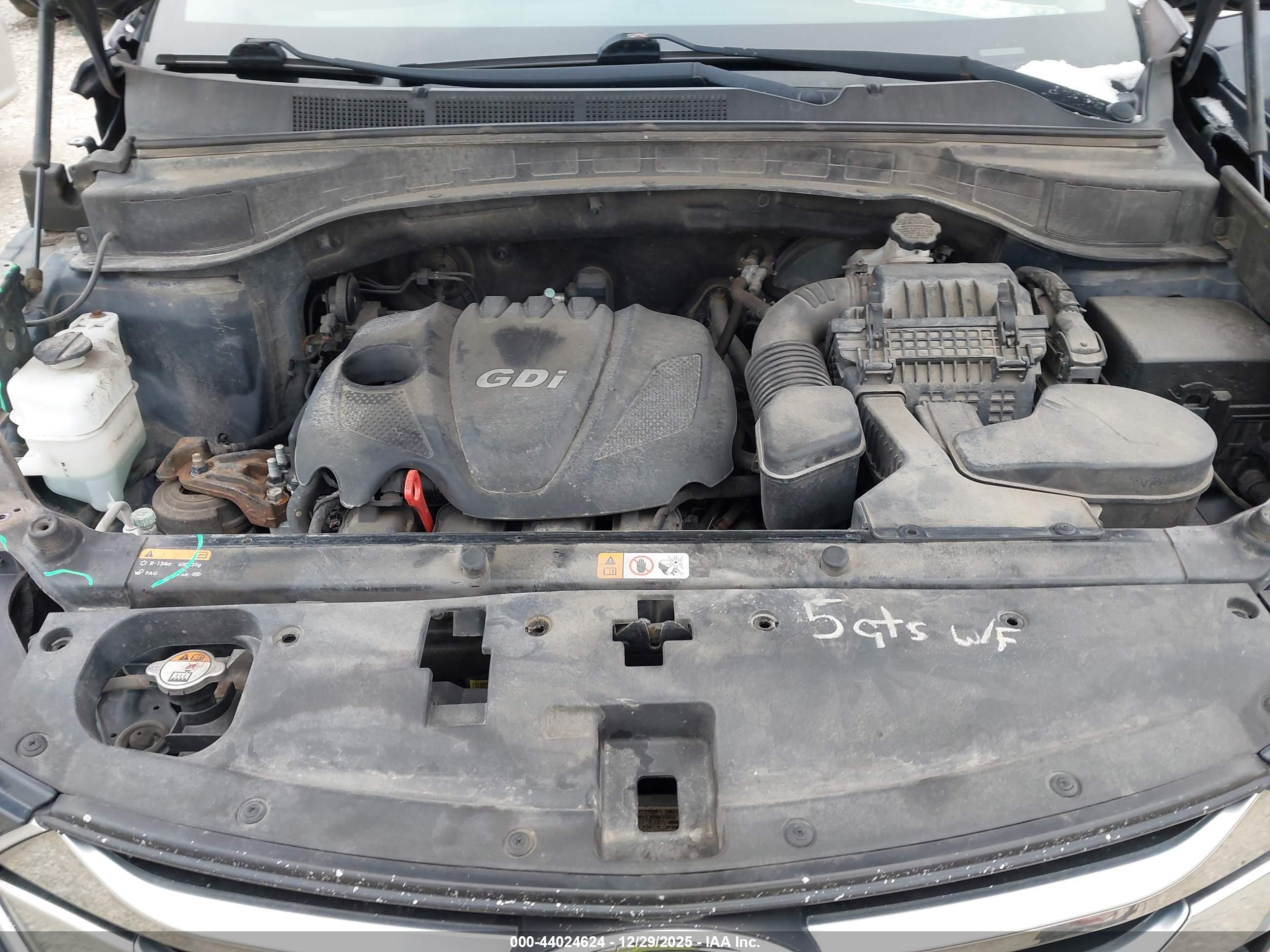 HYUNDAI SANTA image 10