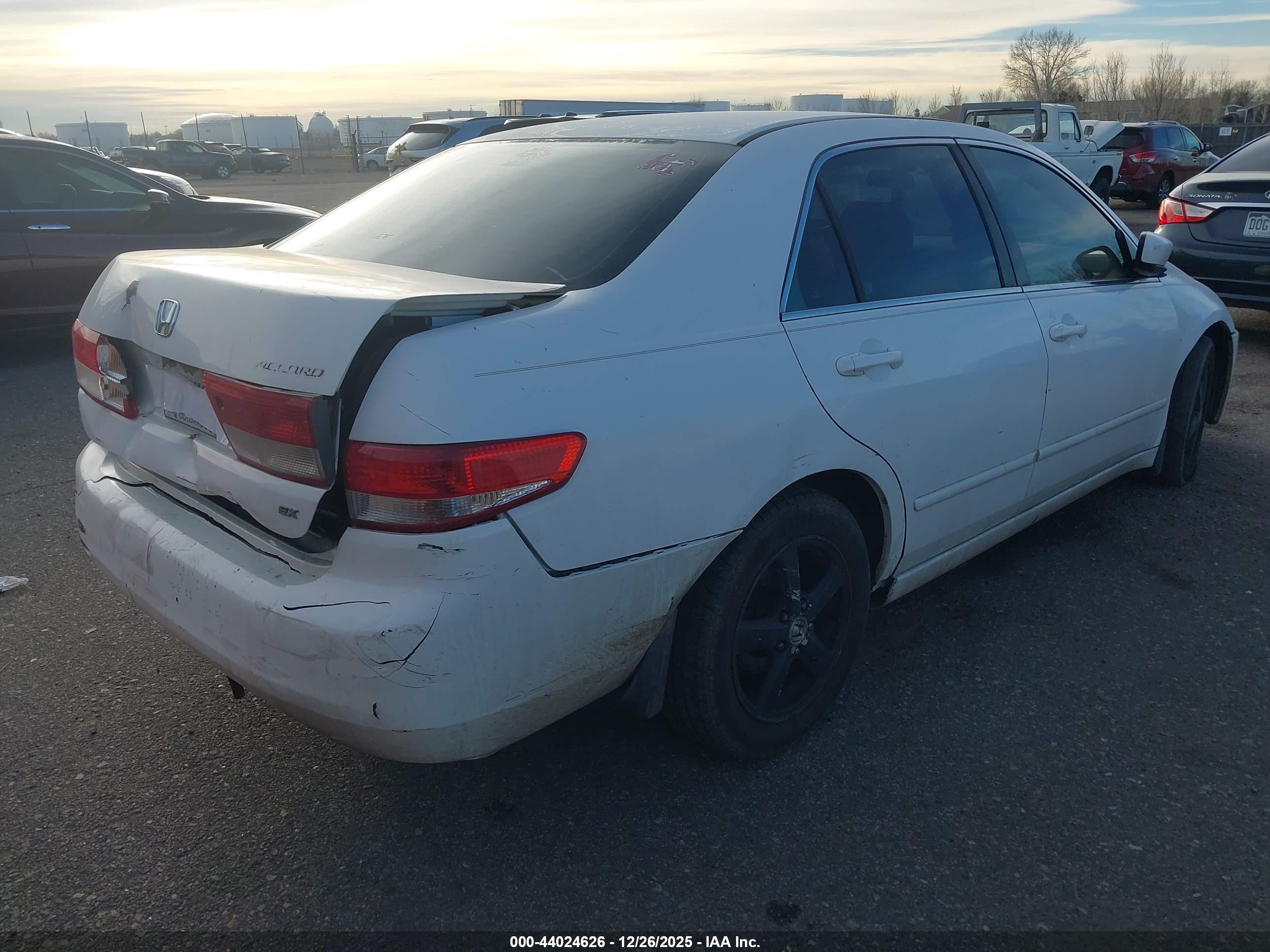 HONDA ACCORD image 4