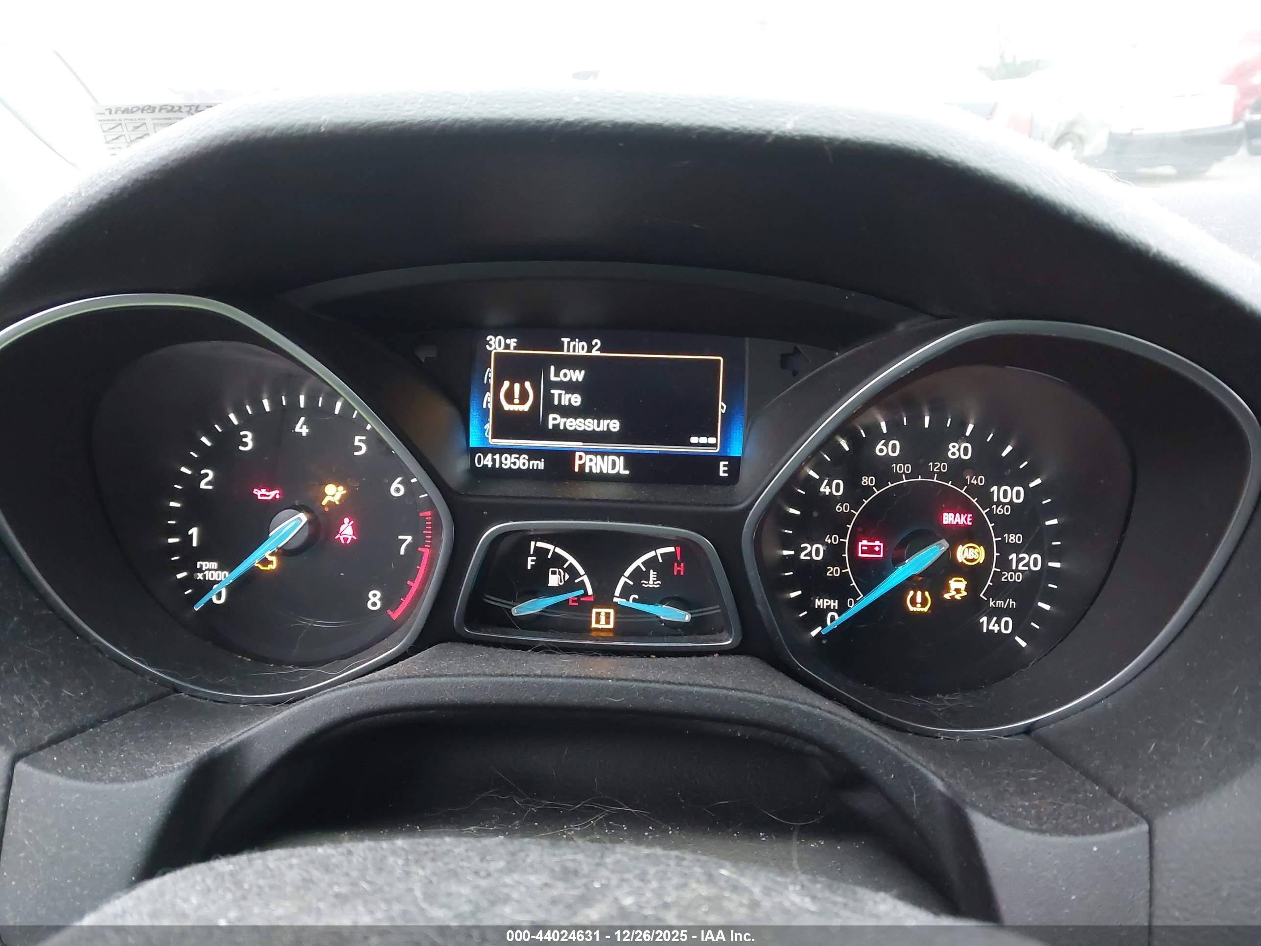 FORD FOCUS image 7