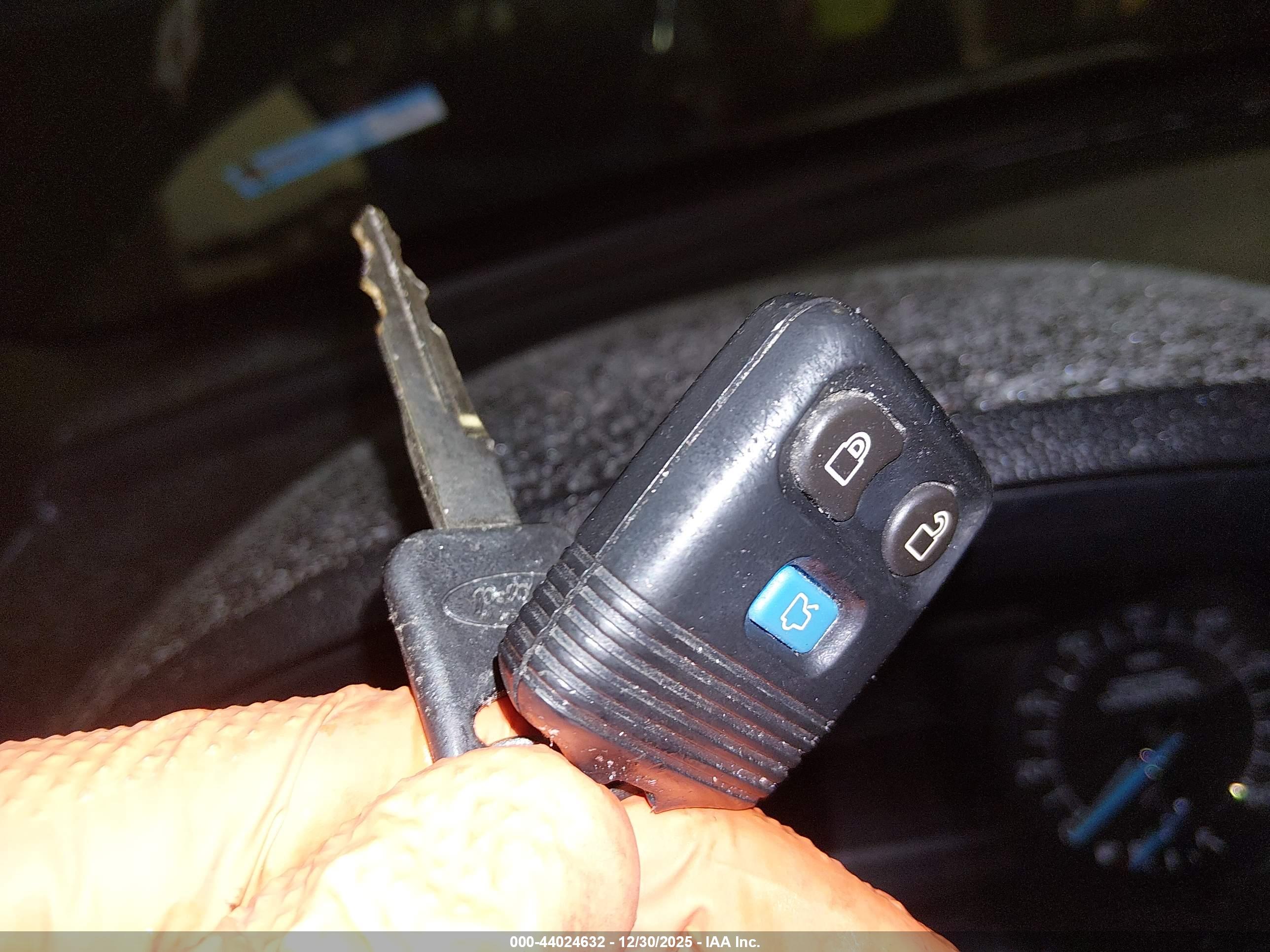 FORD UTILITY image 11