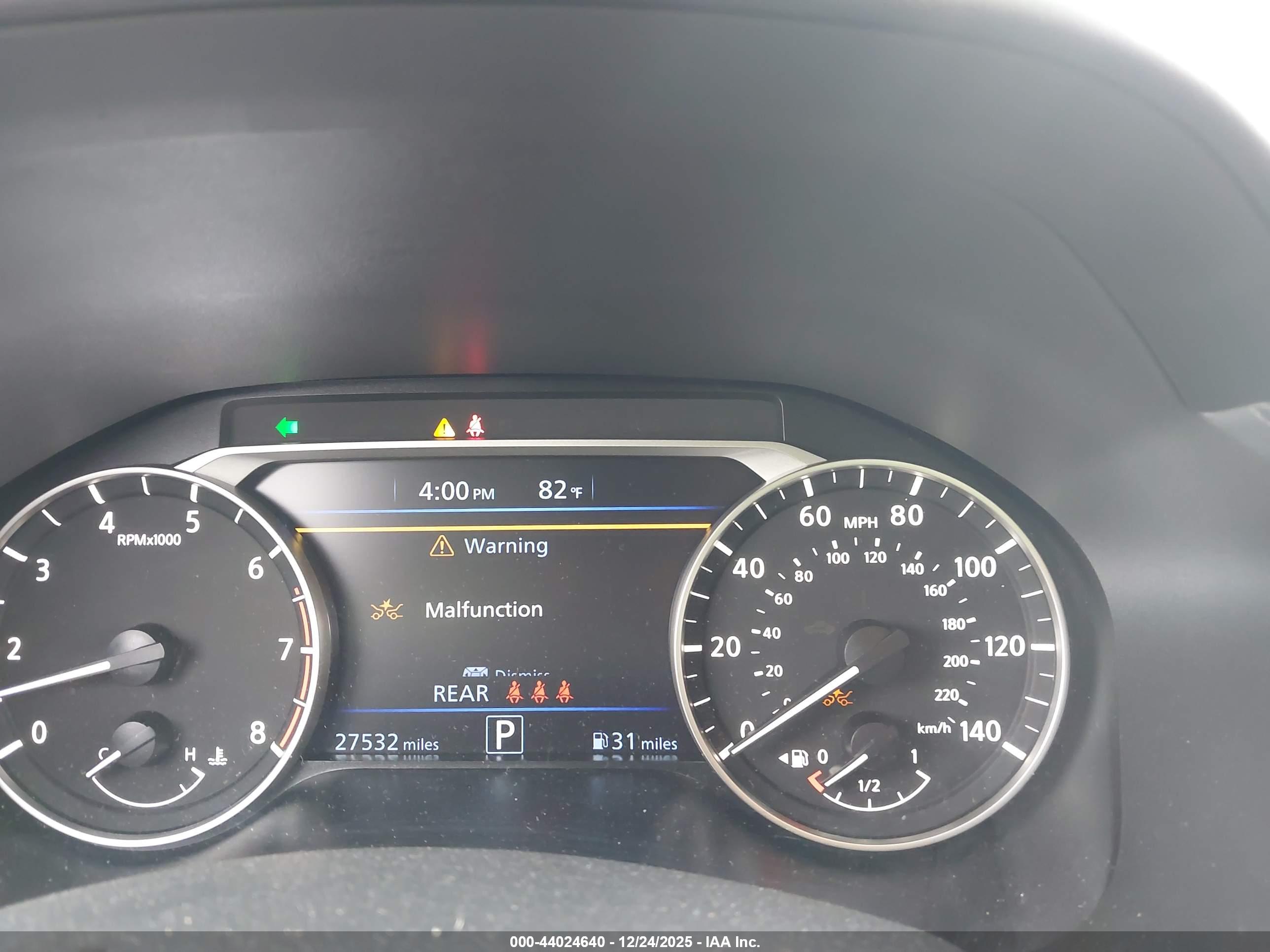 NISSAN ALTIMA image 7