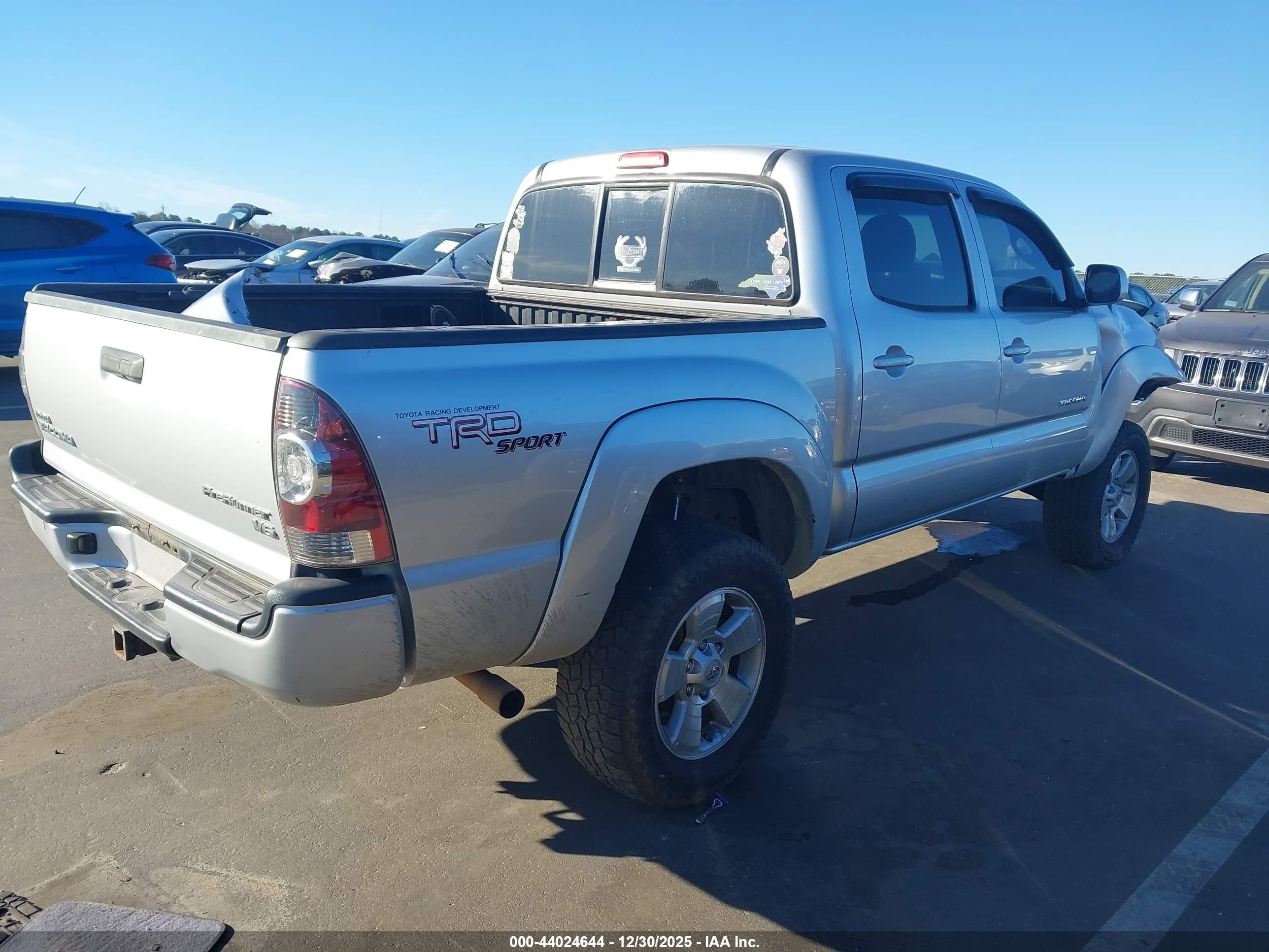 TOYOTA TACOMA image 4