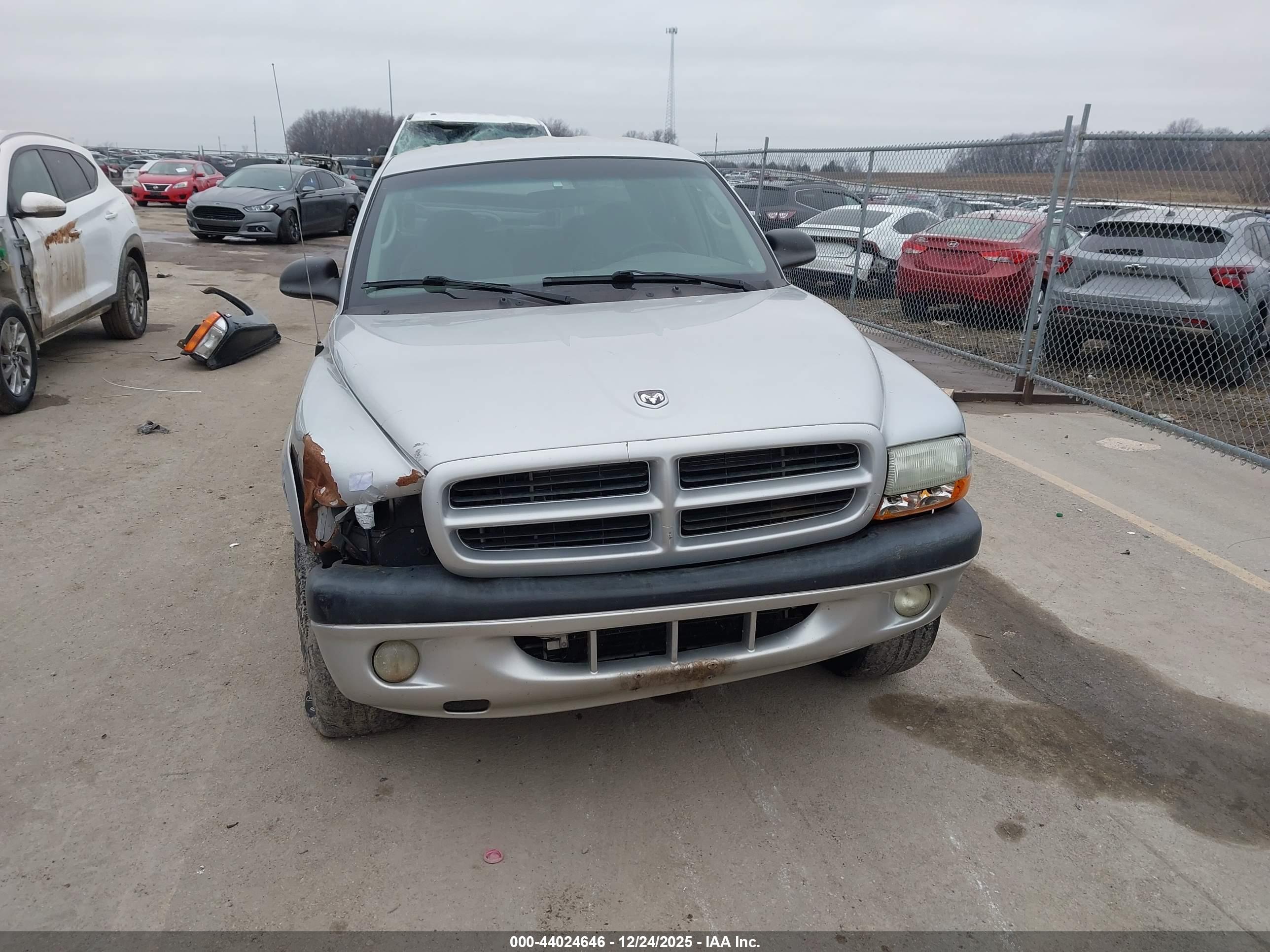 DODGE DAKOTA image 6