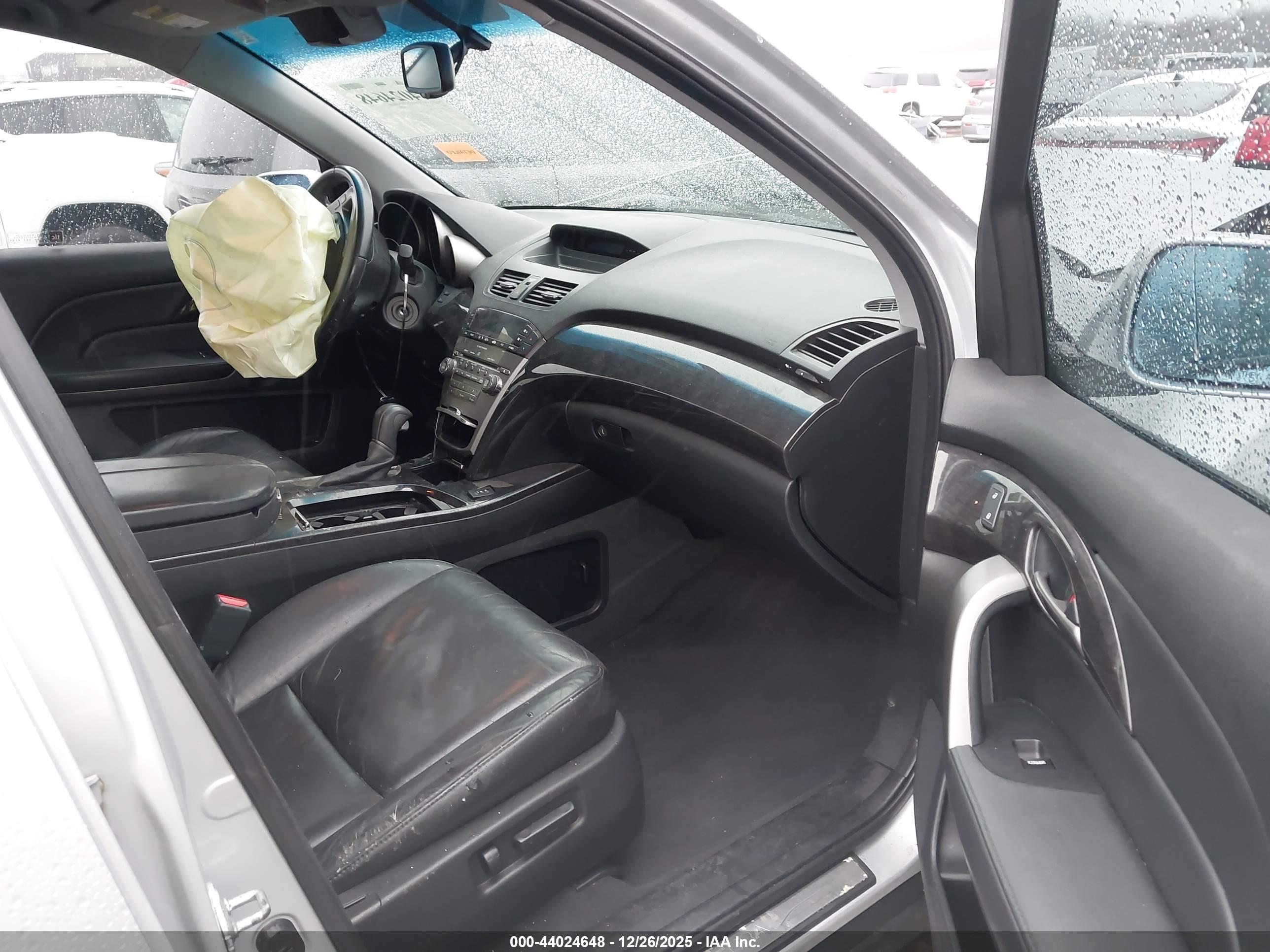 ACURA MDX image 5