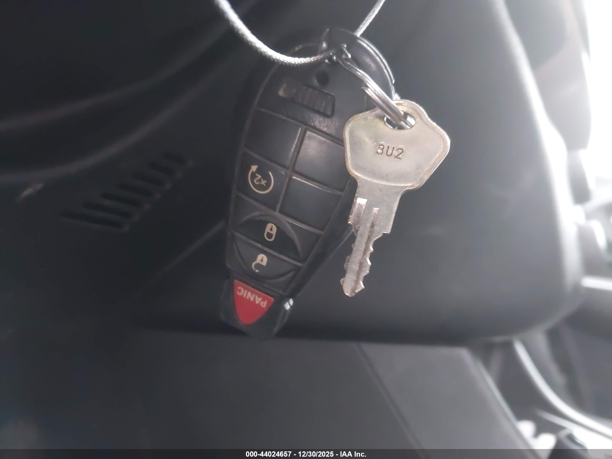 JEEP CHEROKEE image 11