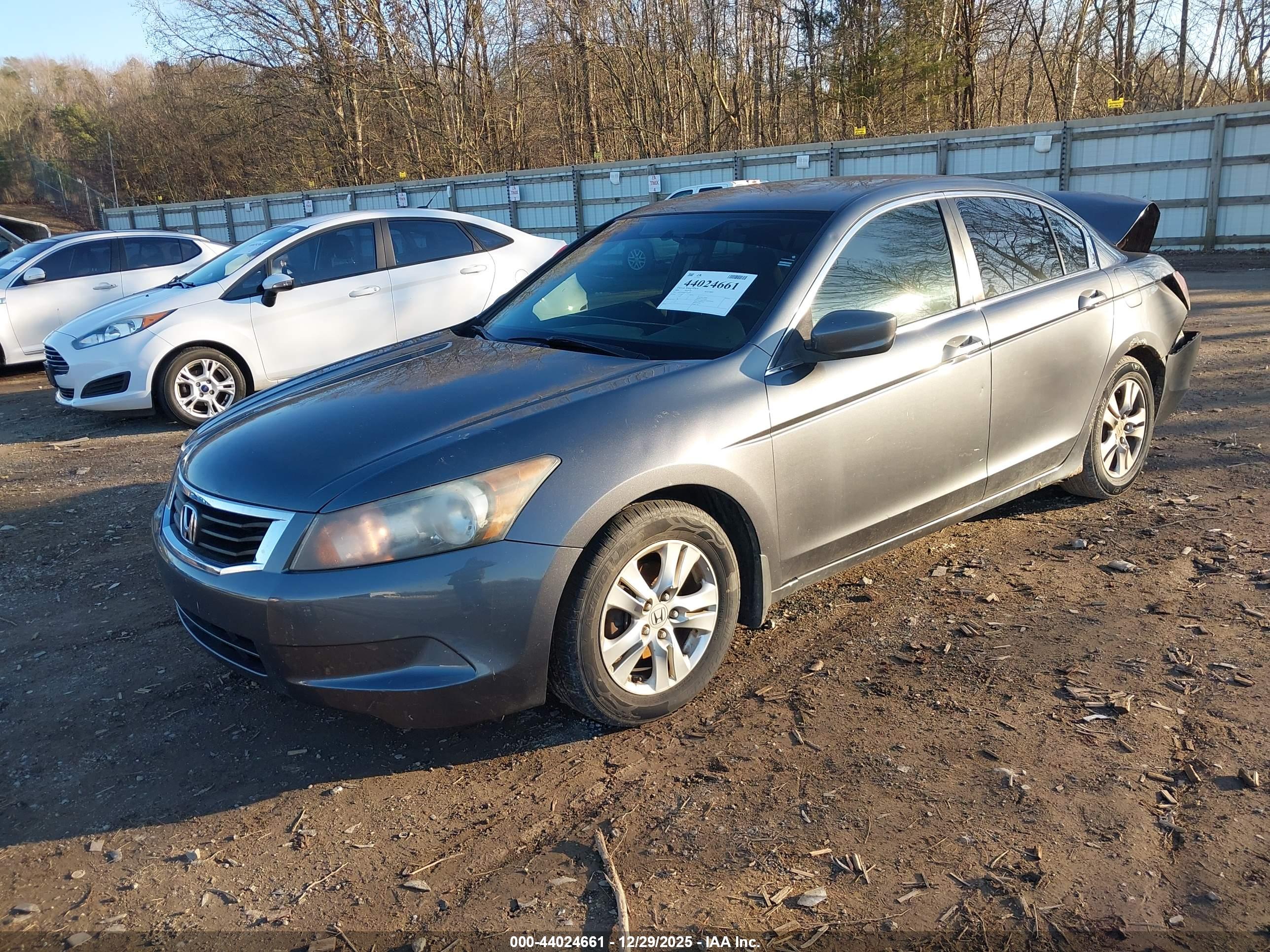 HONDA ACCORD image 2