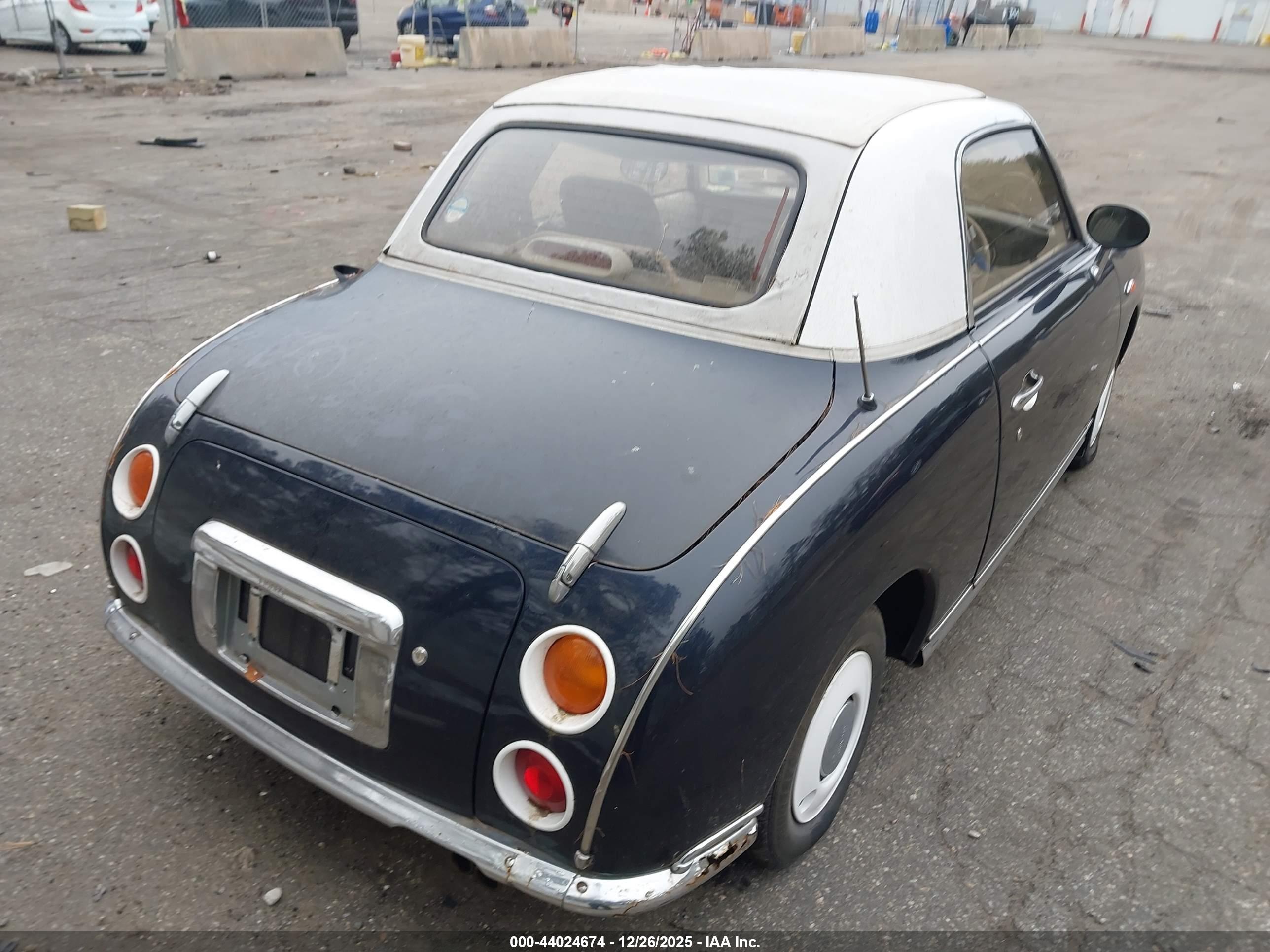 NISSAN FIGARO image 4
