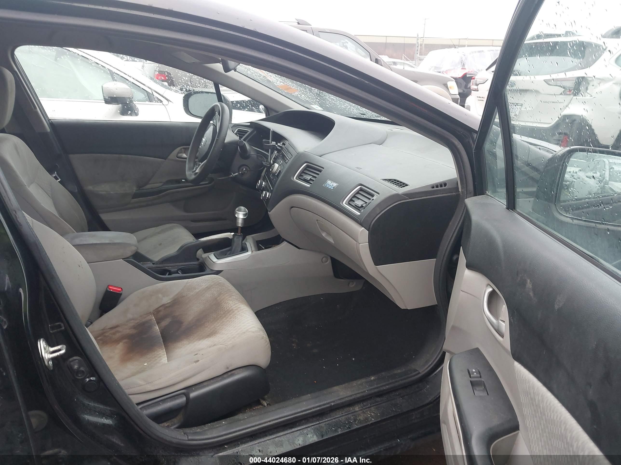 HONDA CIVIC image 5