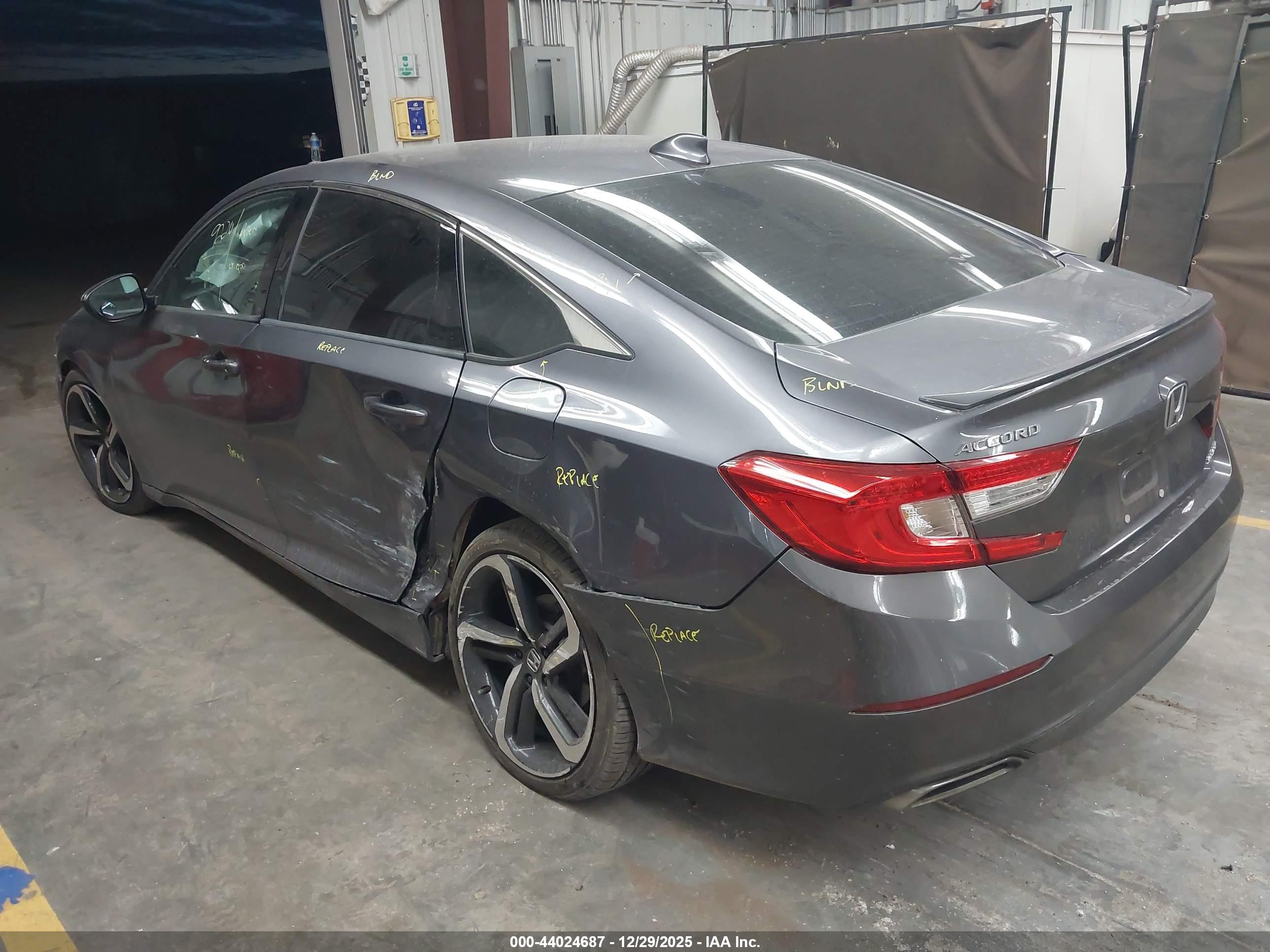 HONDA ACCORD image 3