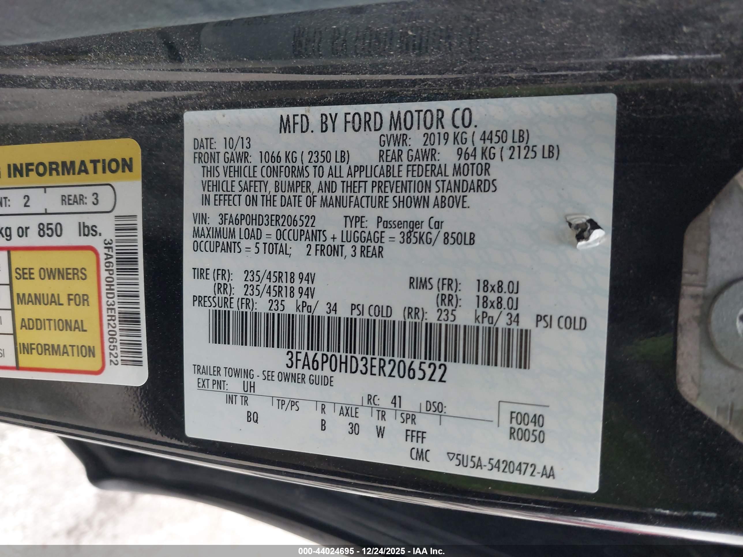 FORD FUSION image 9