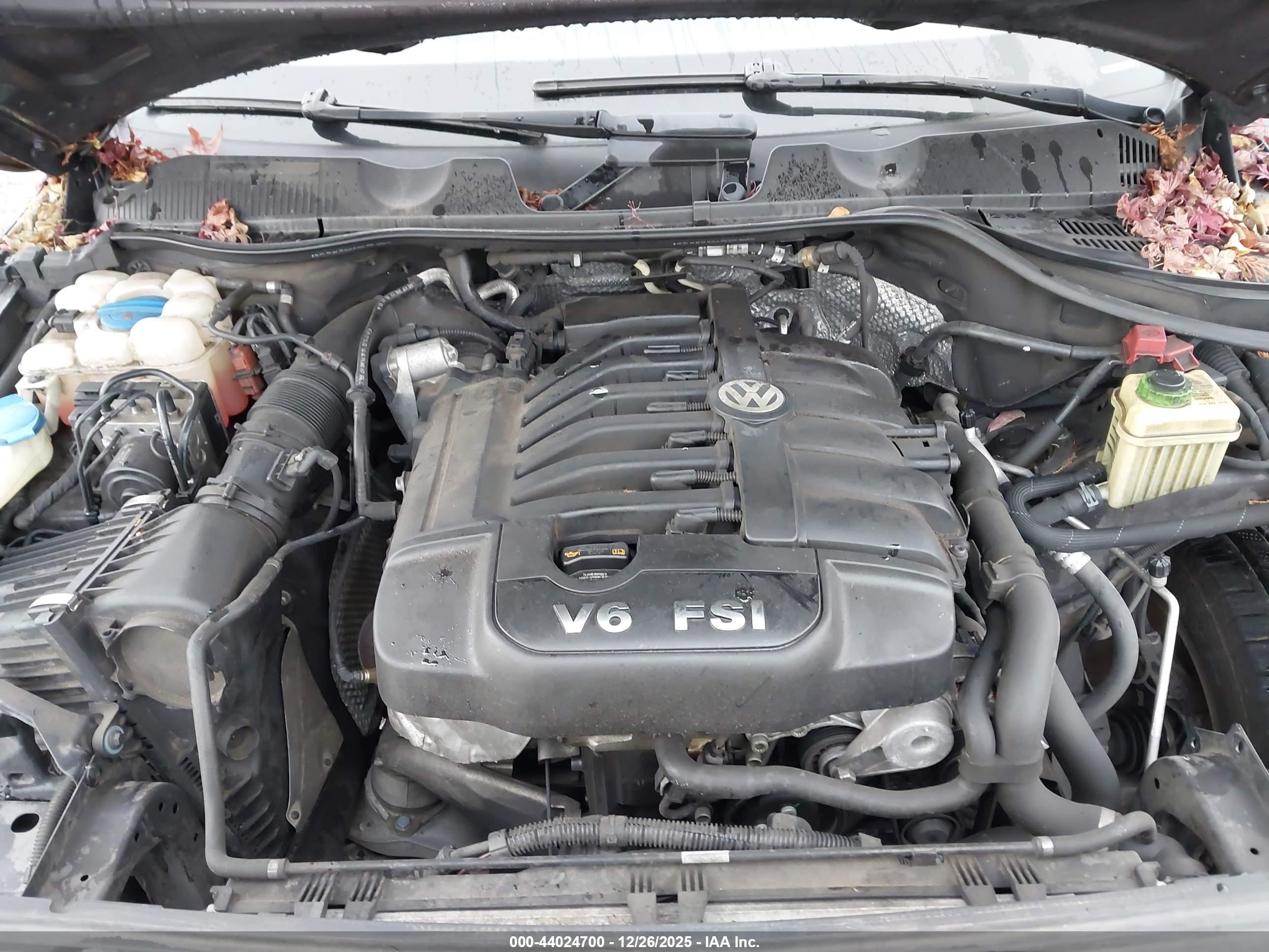 VOLKSWAGEN TOUAREG image 10