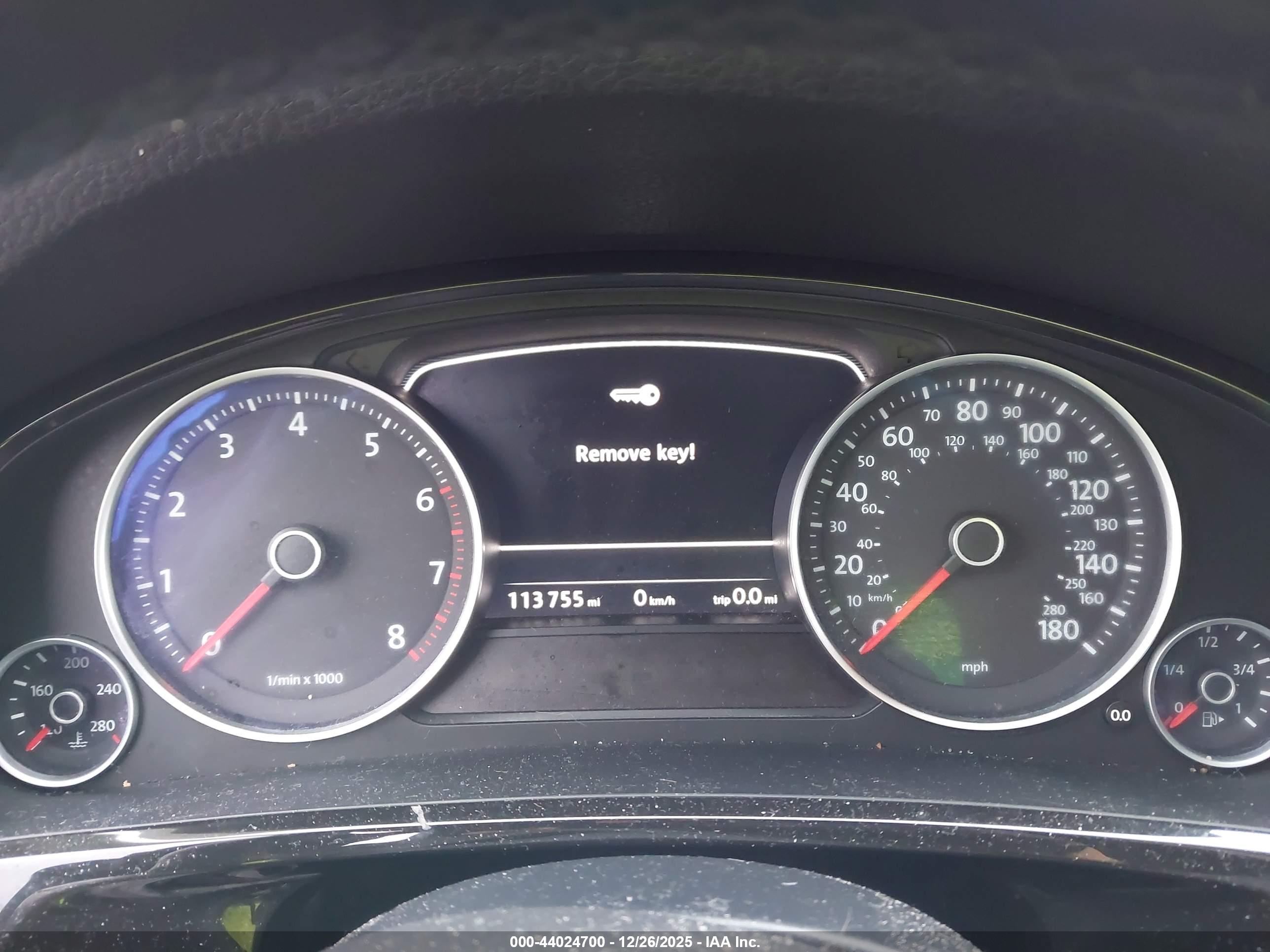 VOLKSWAGEN TOUAREG image 7
