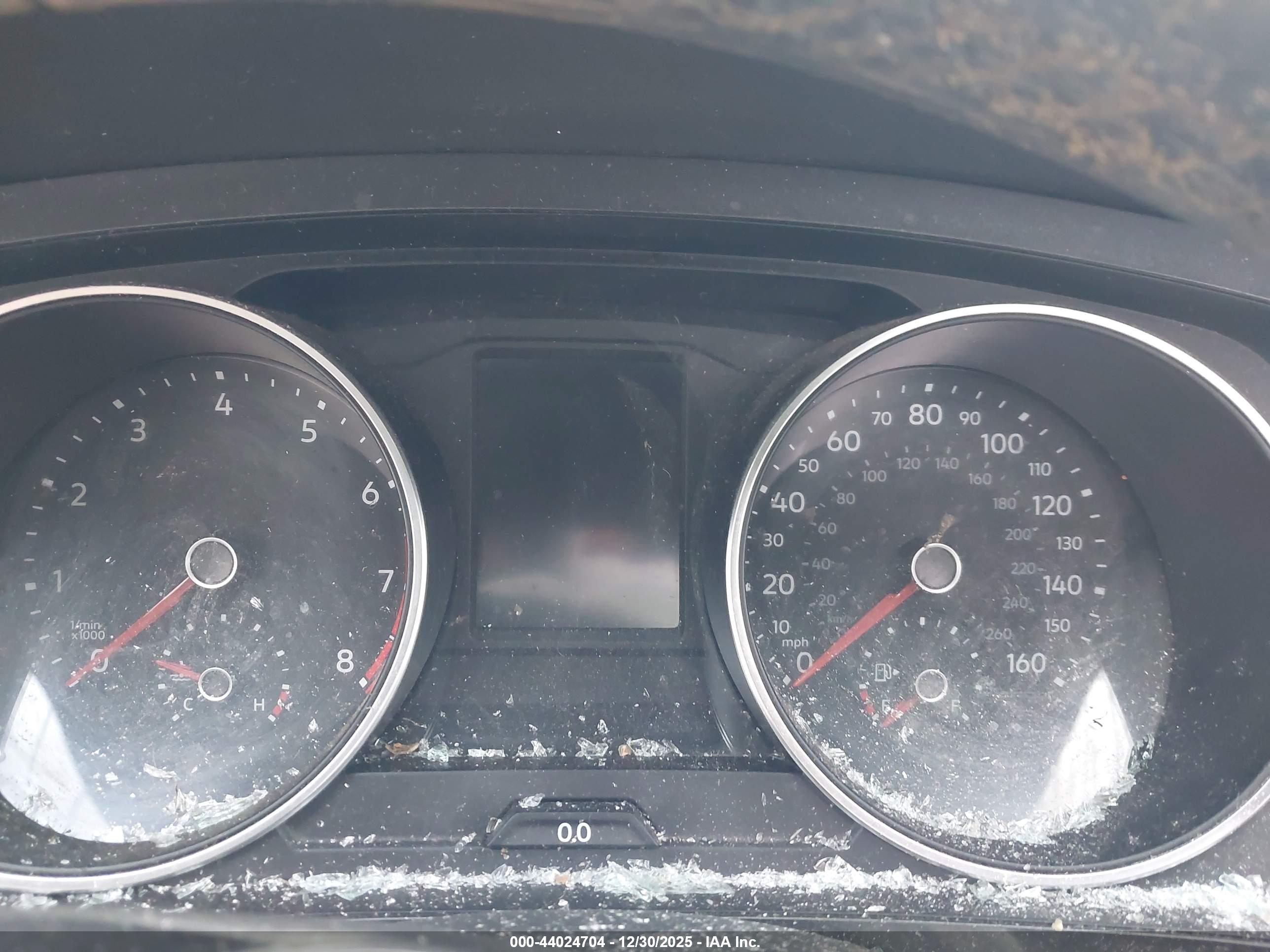 VOLKSWAGEN TIGUAN image 7