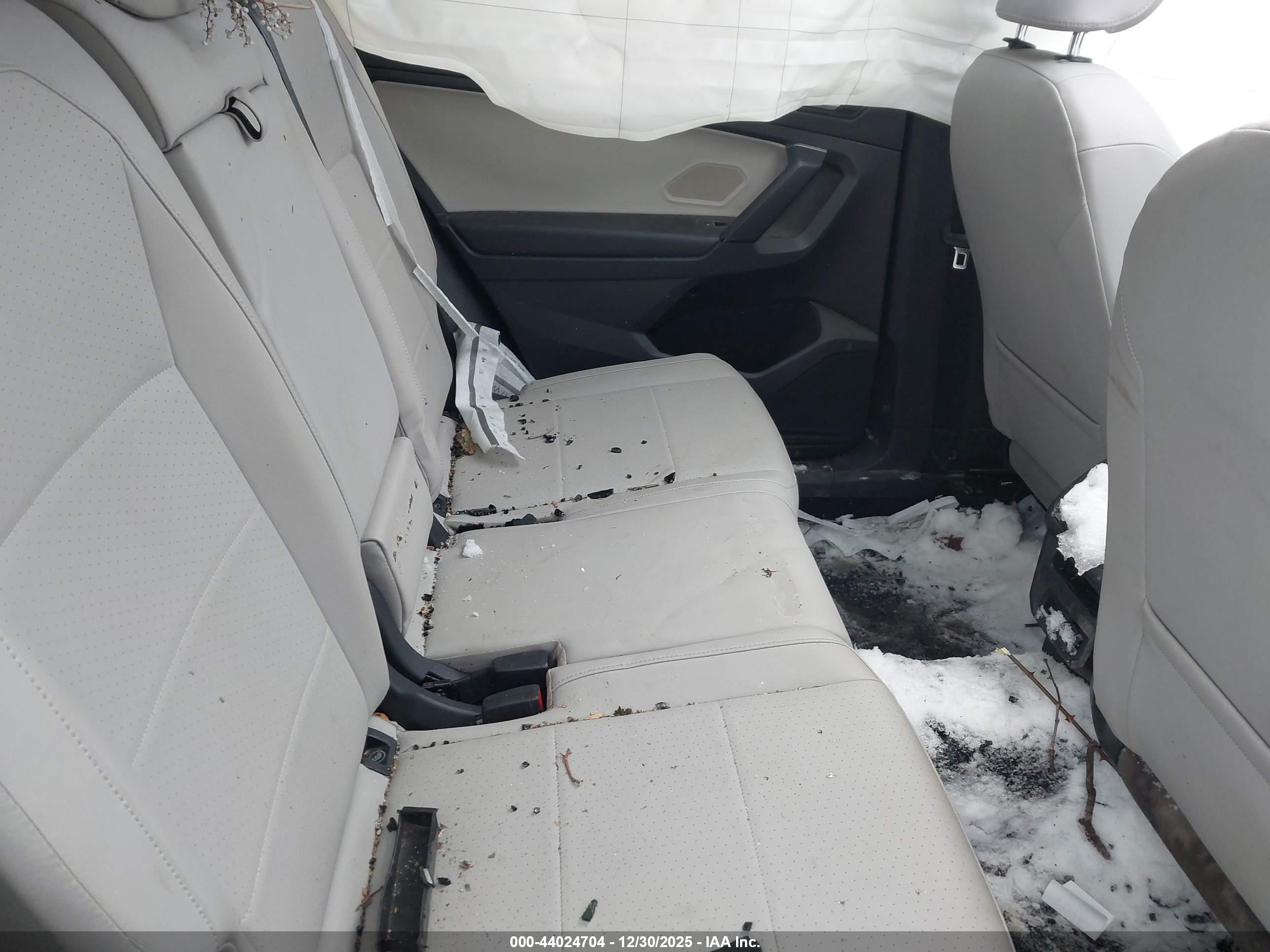 VOLKSWAGEN TIGUAN image 8