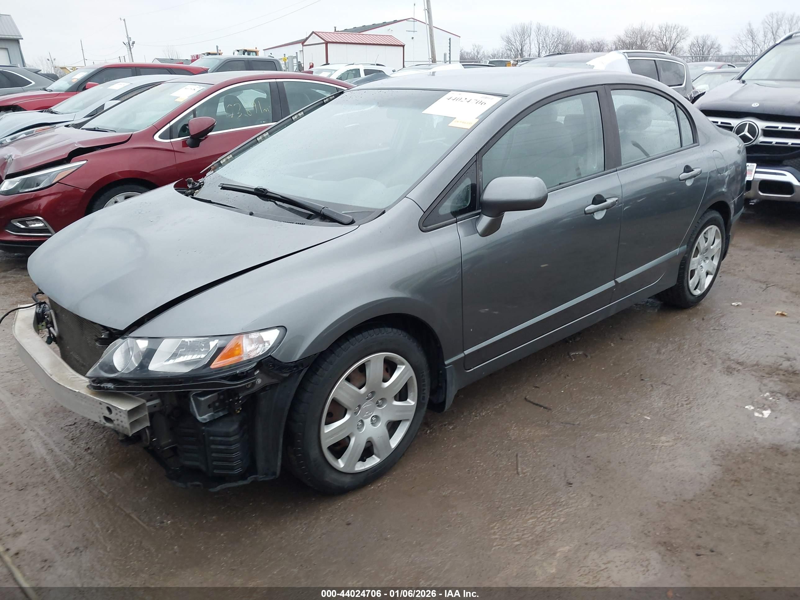 HONDA CIVIC image 2