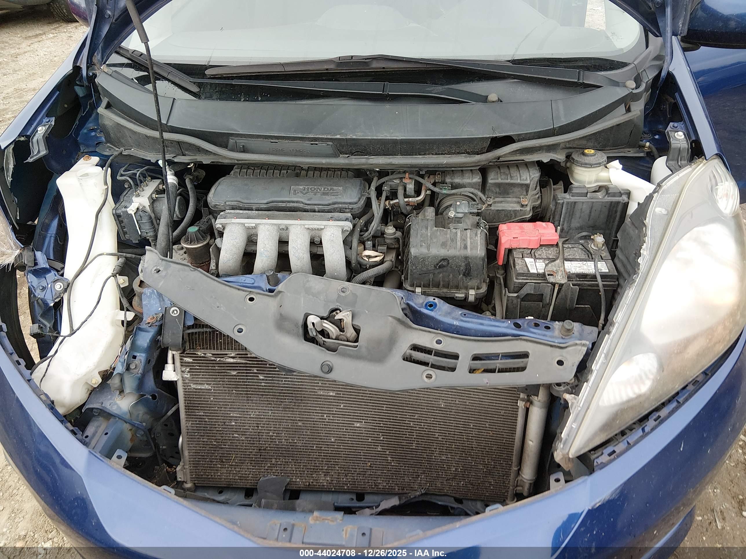 HONDA FIT image 10