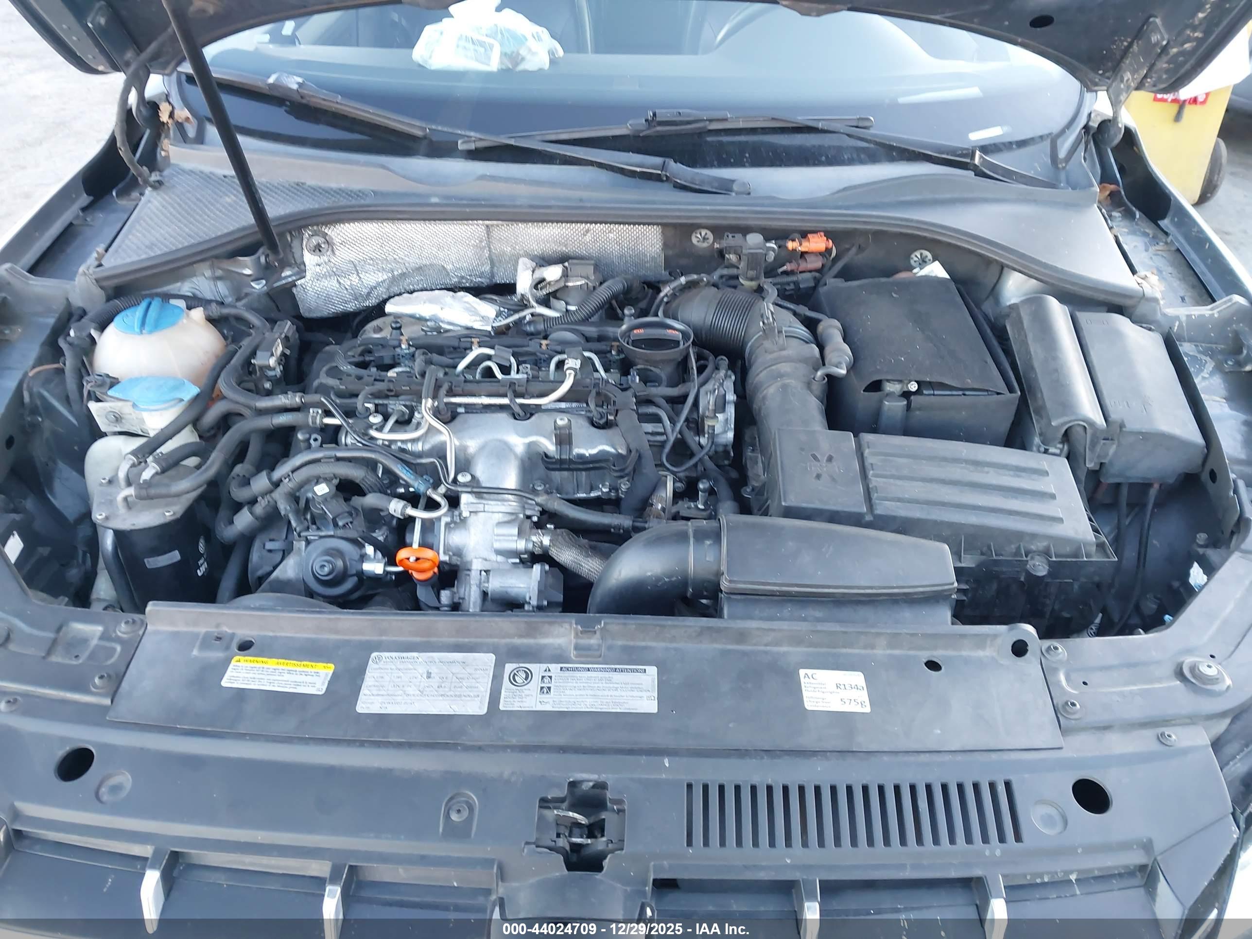 VOLKSWAGEN PASSAT image 10