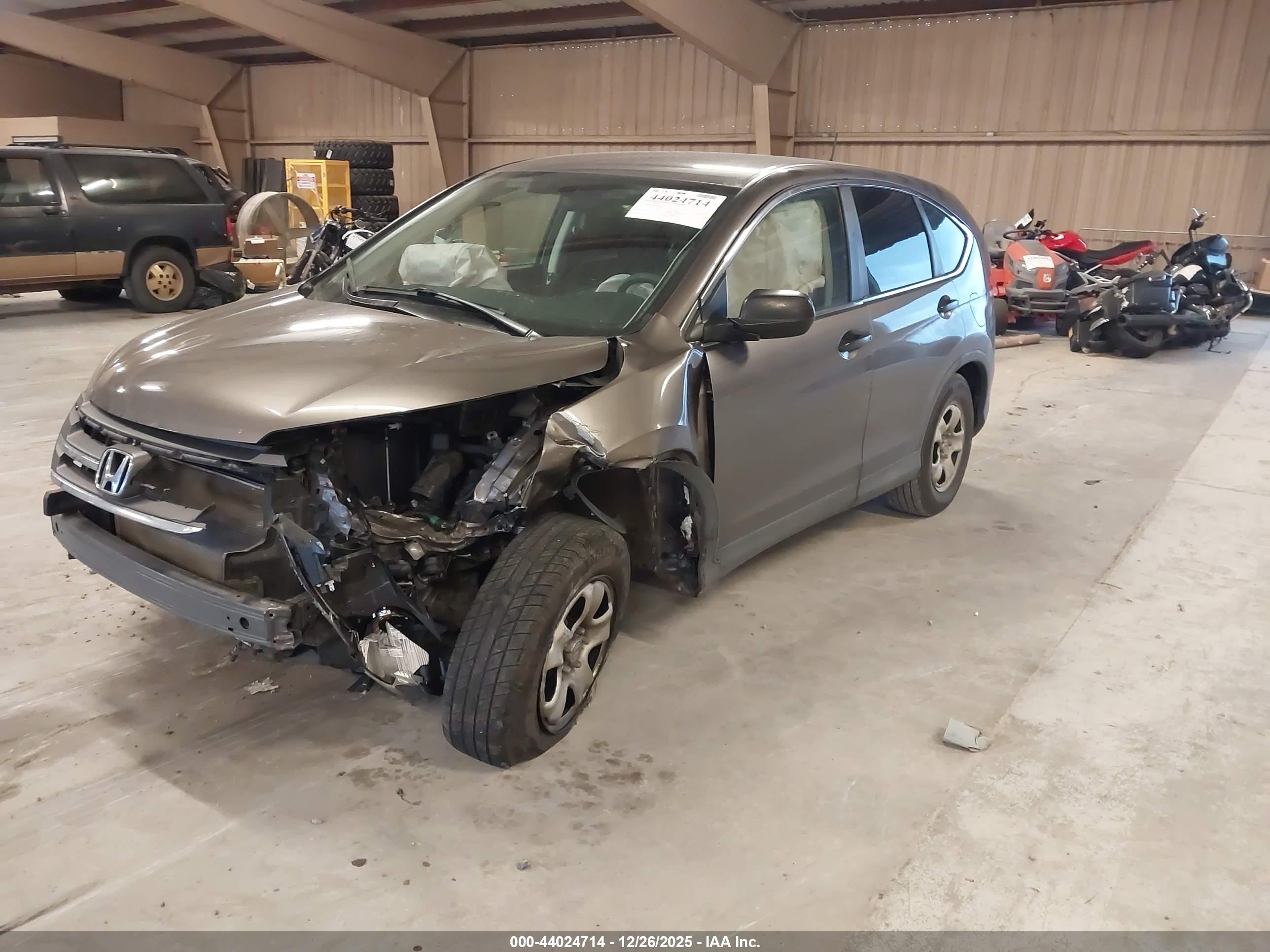 HONDA CR-V image 2