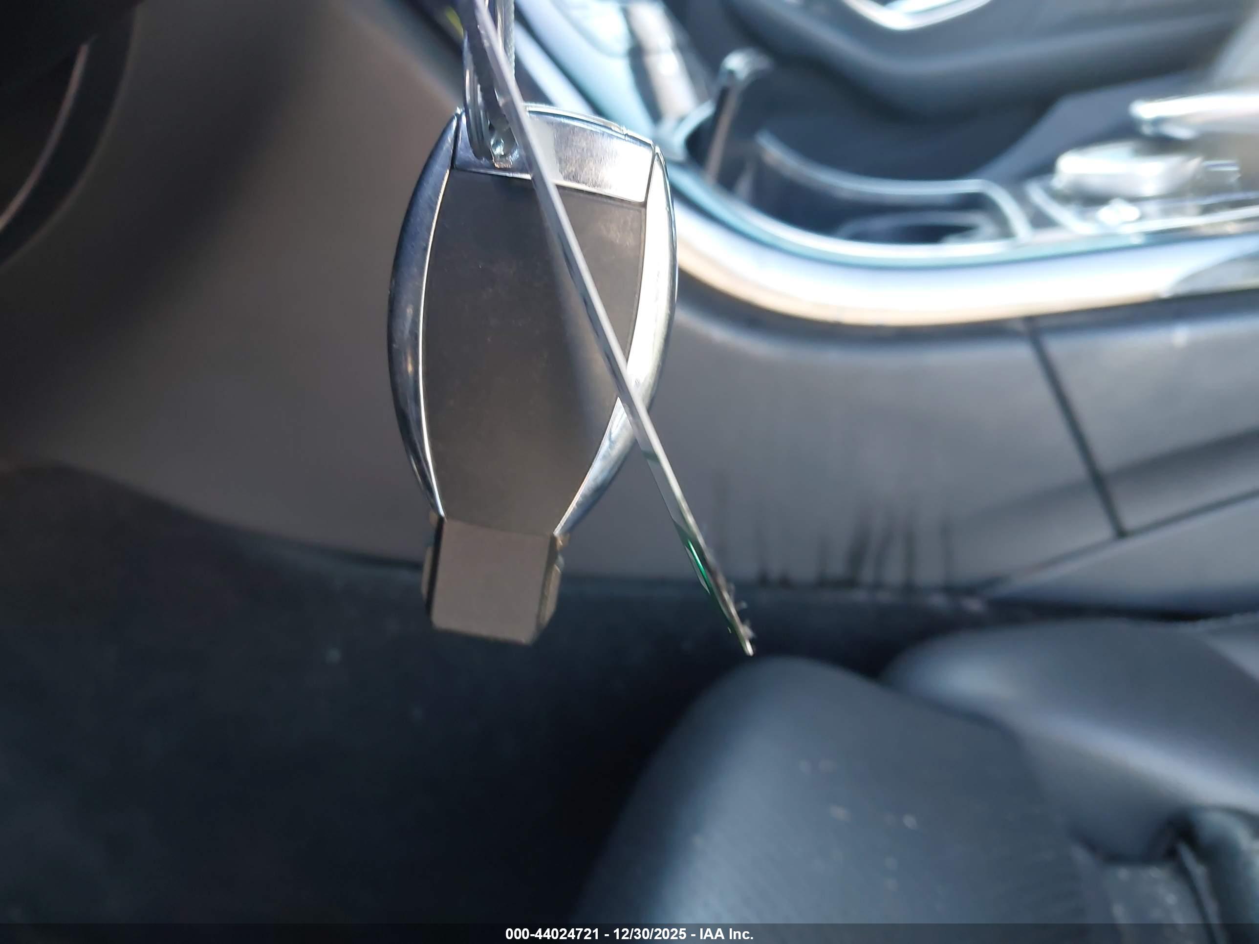 MERCEDES-BENZ C image 11