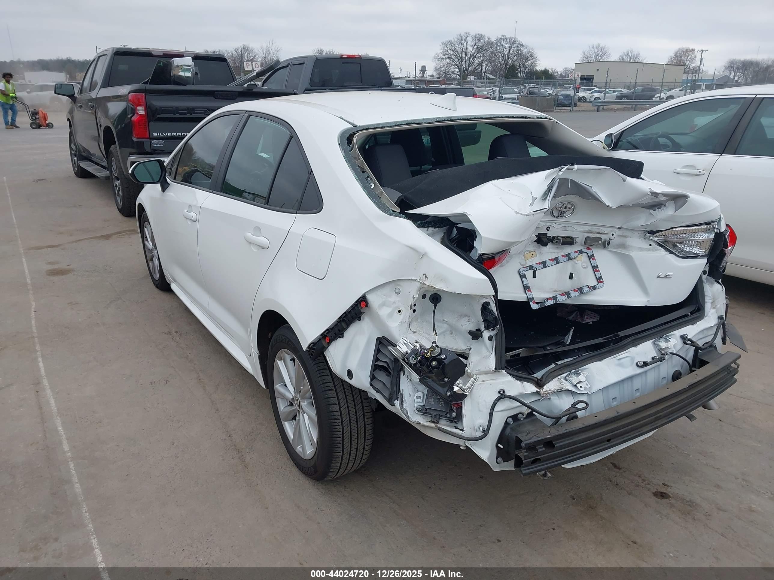 TOYOTA COROLLA image 3