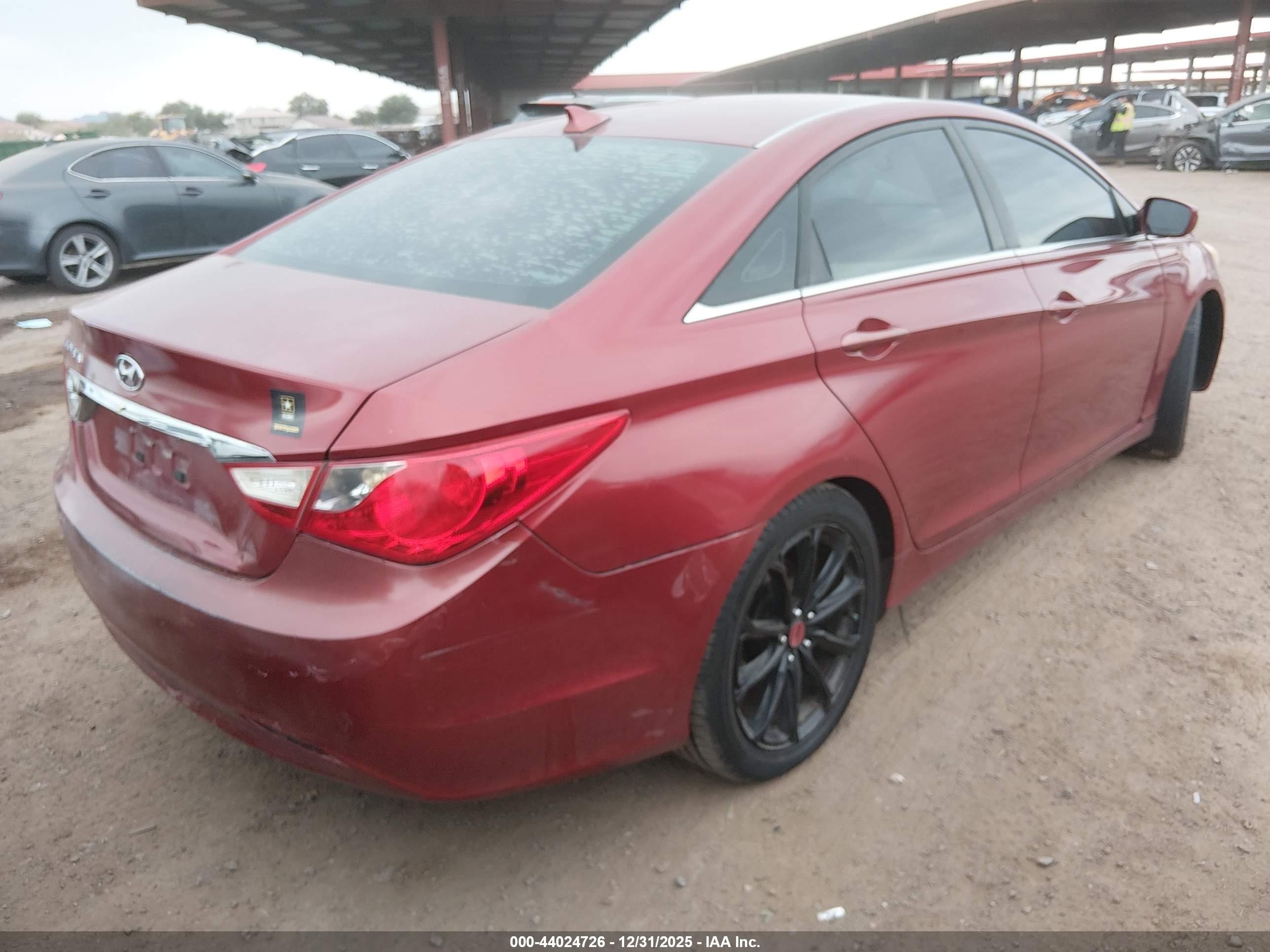 HYUNDAI SONATA image 4