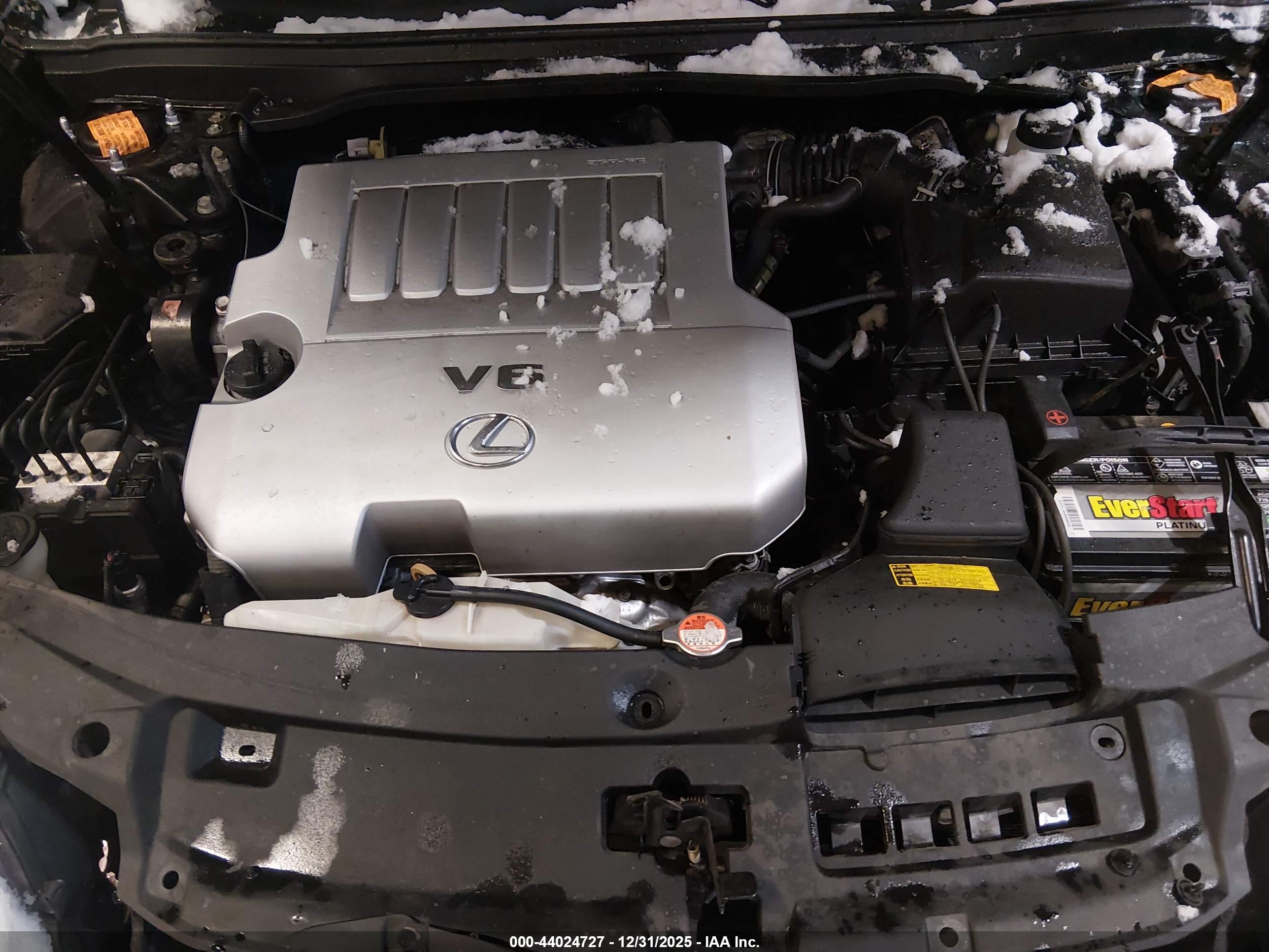 LEXUS ES image 10