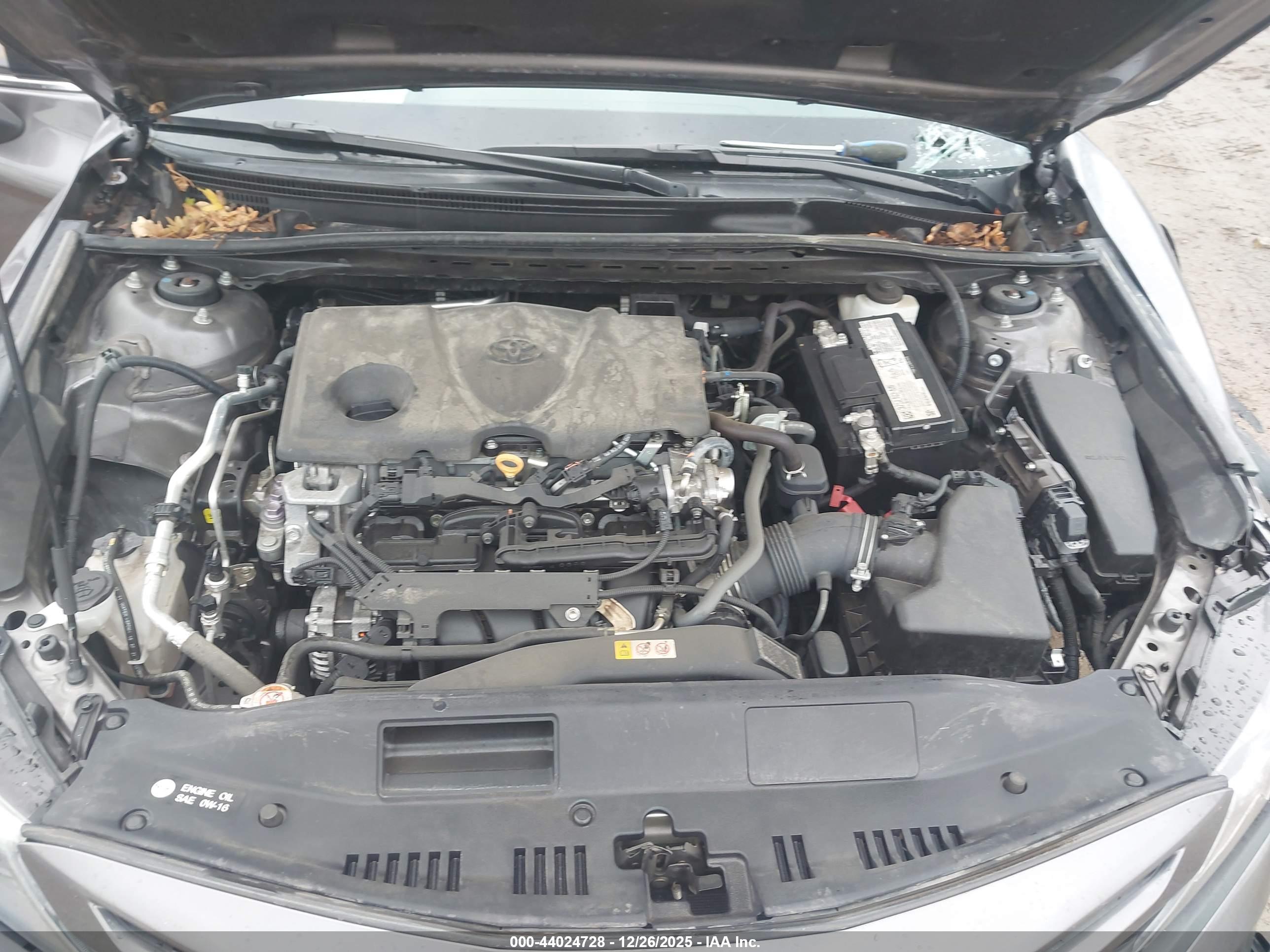TOYOTA CAMRY image 10